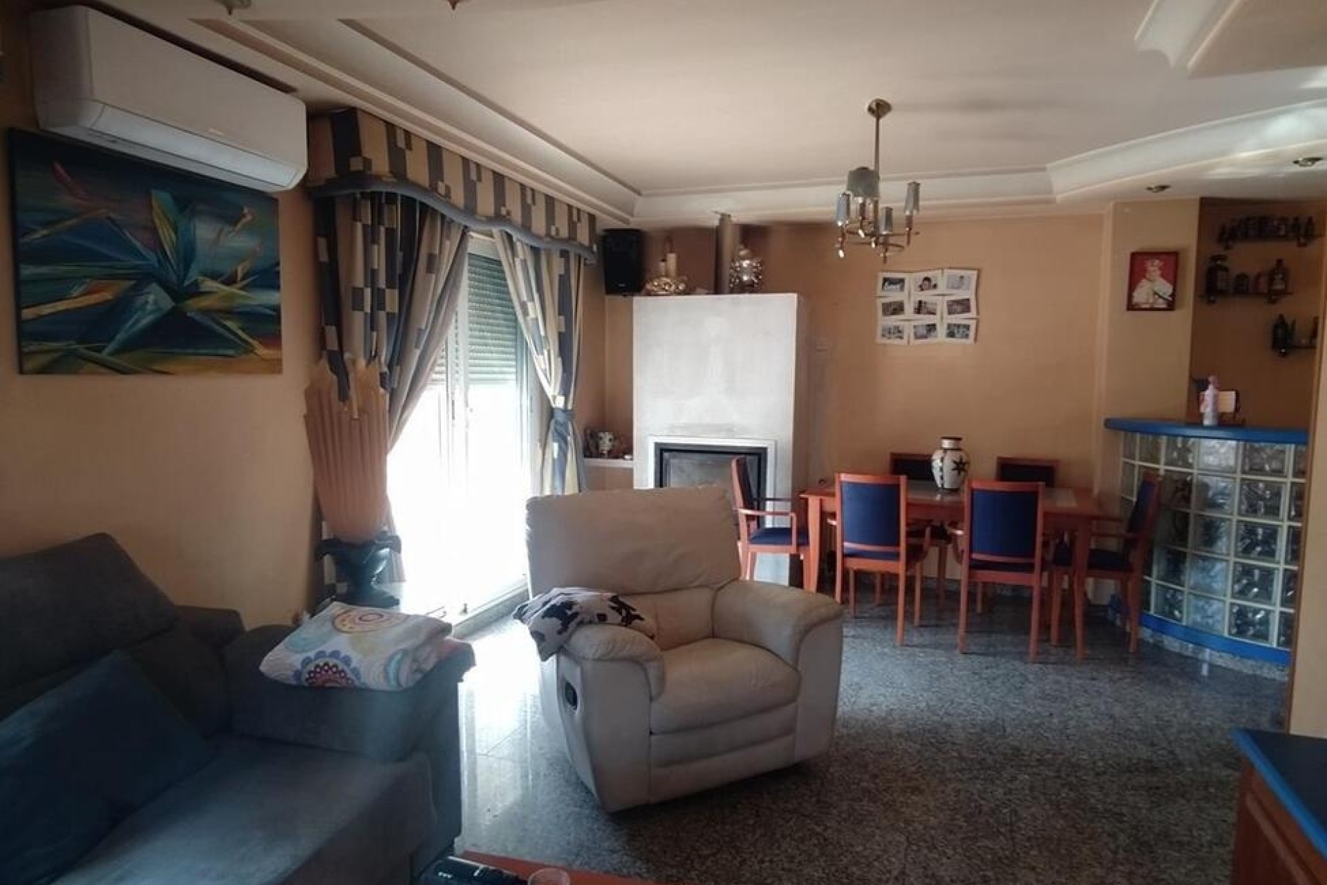 Resale - Wohnung / Appartement -
Torrevieja - CENTRE