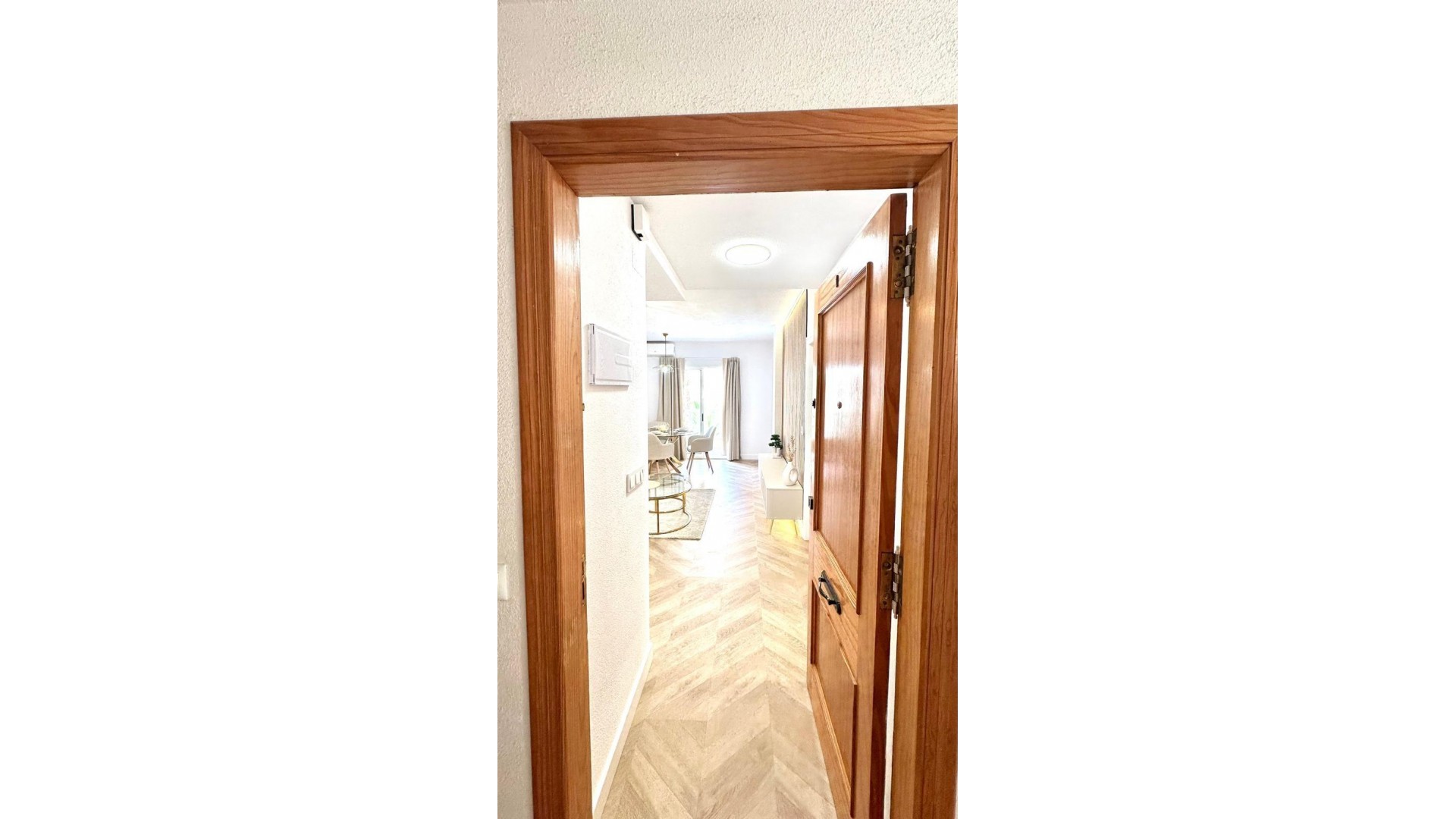 Resale - Wohnung Appartement -
Torrevieja - Centro