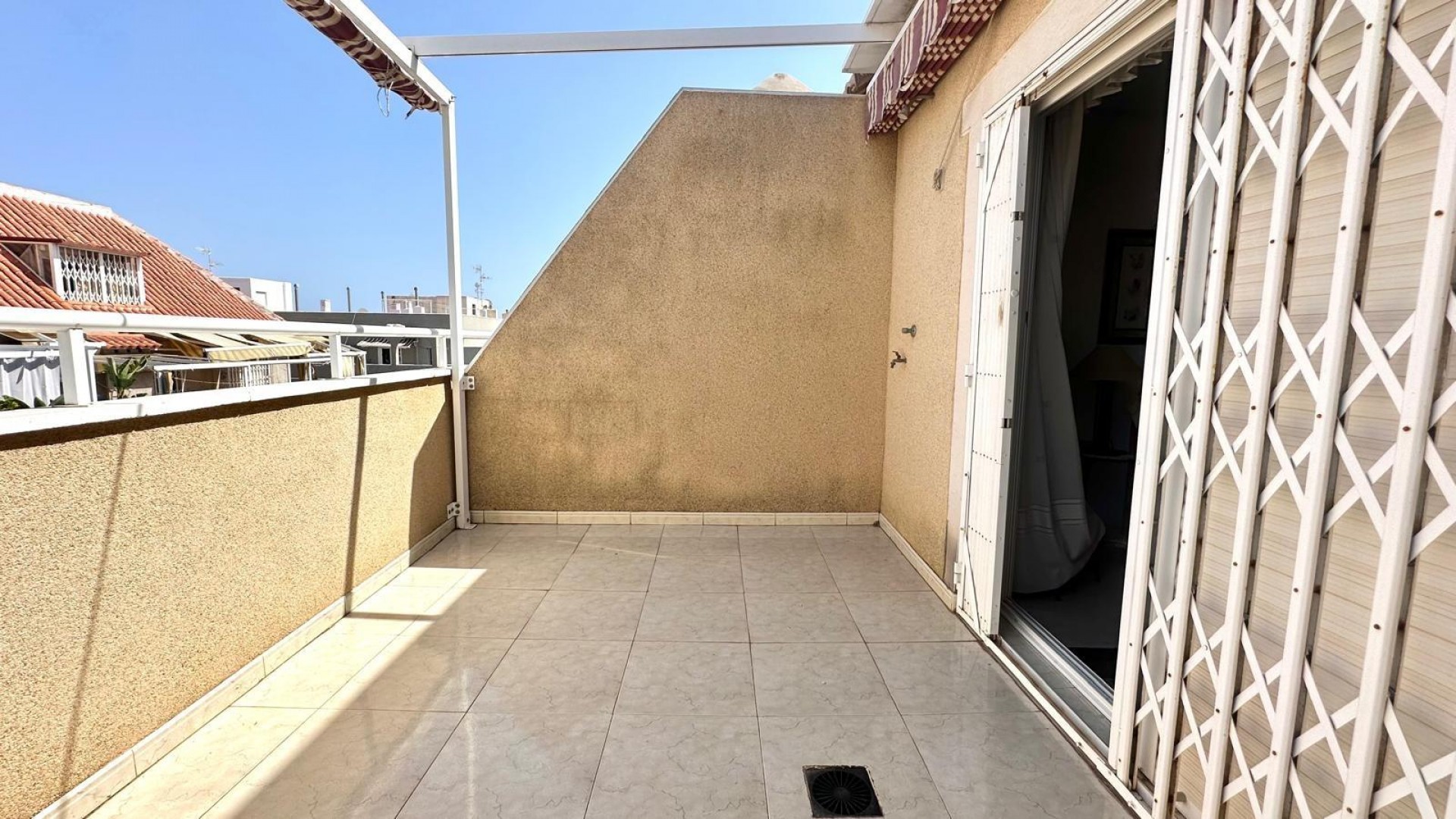 Resale - Wohnung Appartement -
Torrevieja - Centro