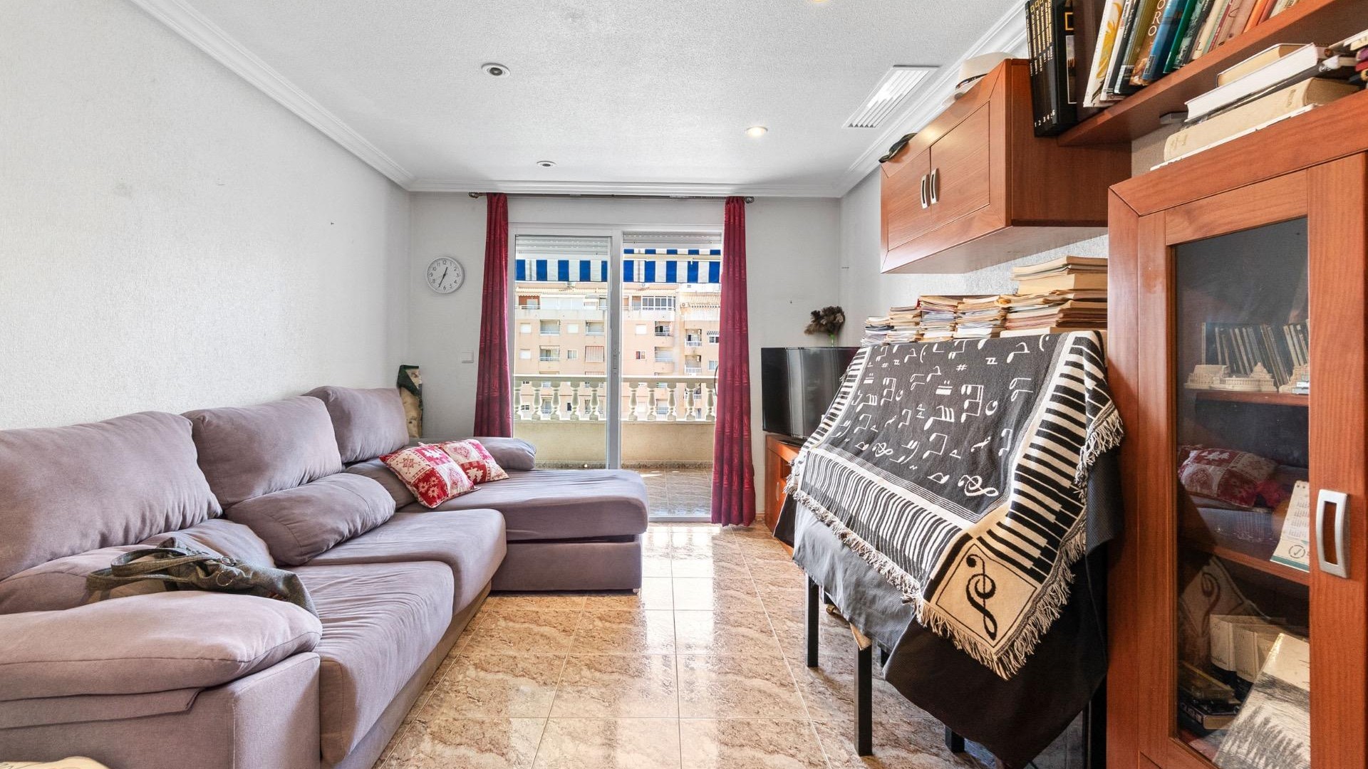 Resale - Wohnung Appartement -
Torrevieja - Centro