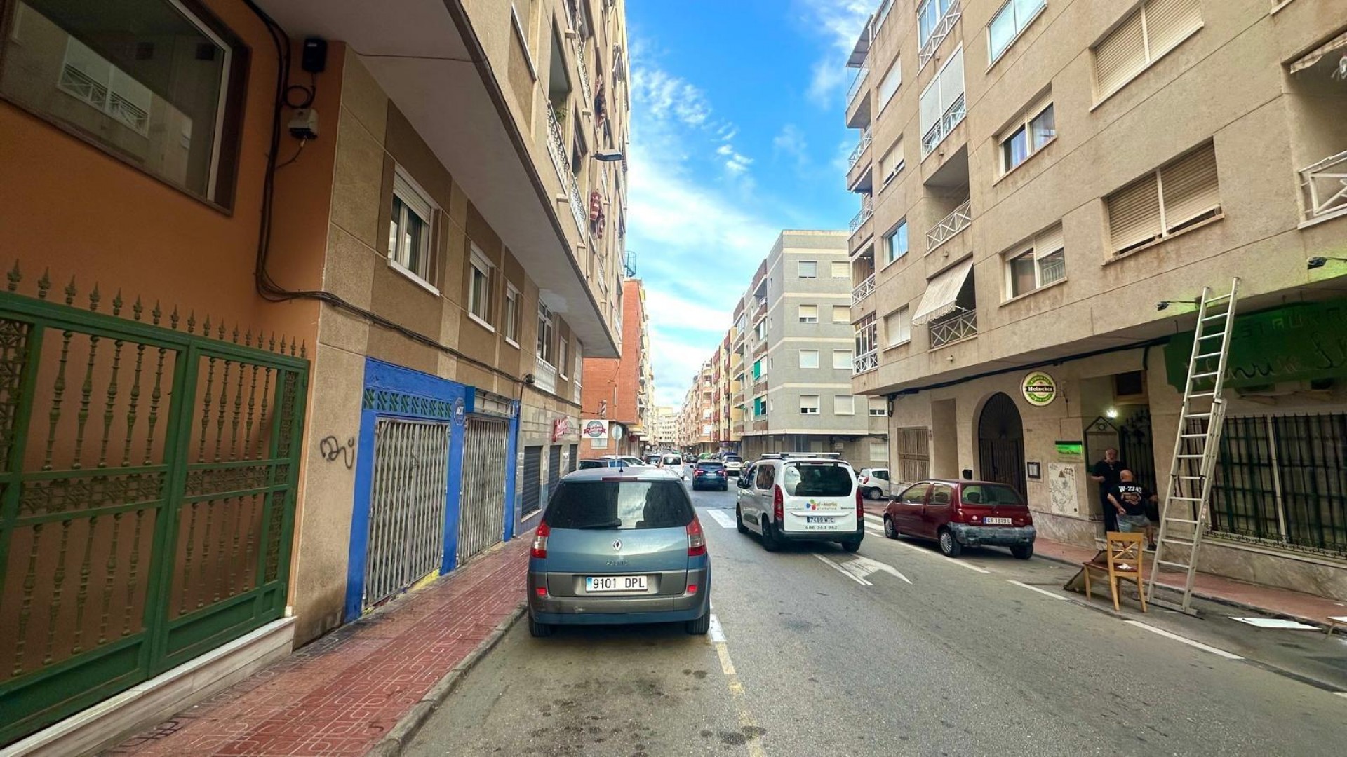 Resale - Wohnung Appartement -
Torrevieja - Centro