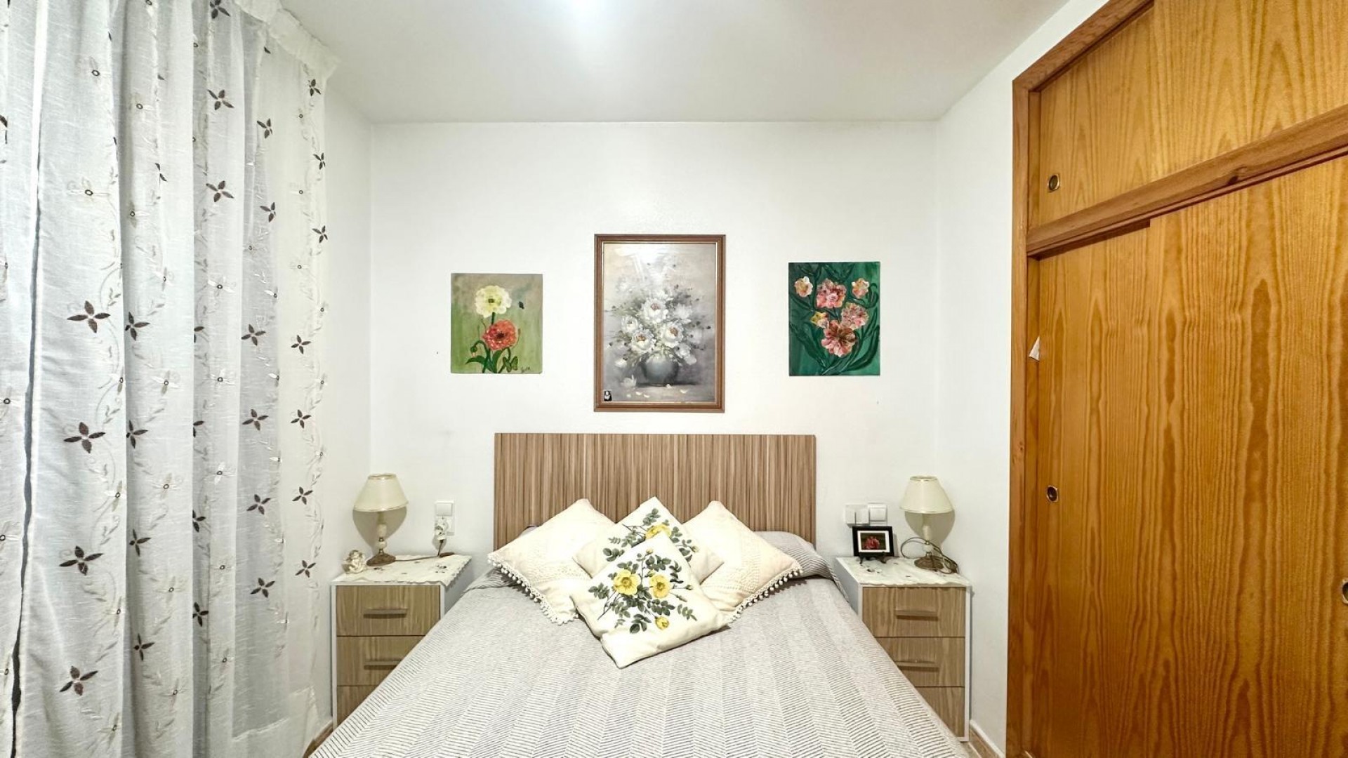 Resale - Wohnung Appartement -
Torrevieja - Centro