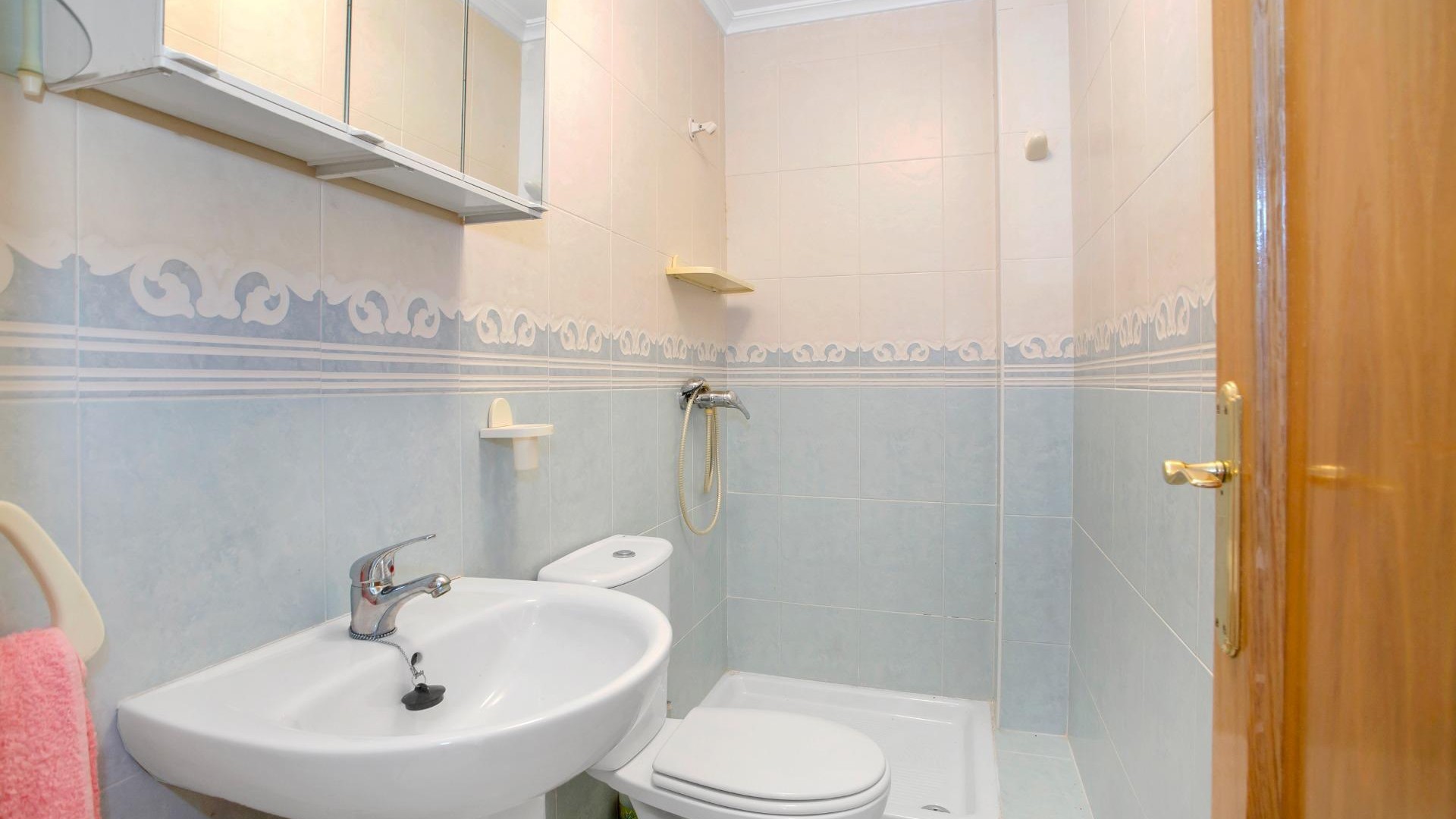 Resale - Wohnung Appartement -
Torrevieja - Centro