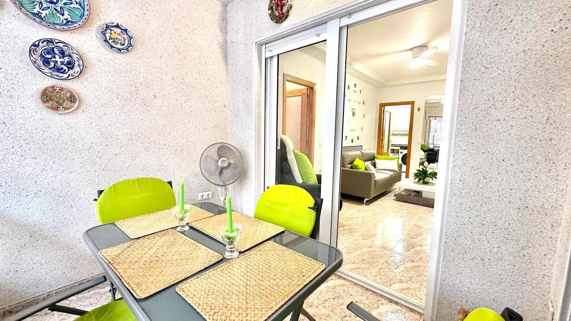 Resale - Wohnung Appartement -
Torrevieja - Centro