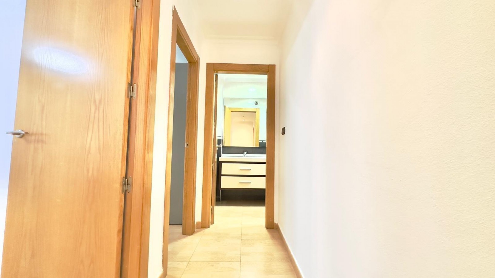 Resale - Wohnung Appartement -
Torrevieja - Centro