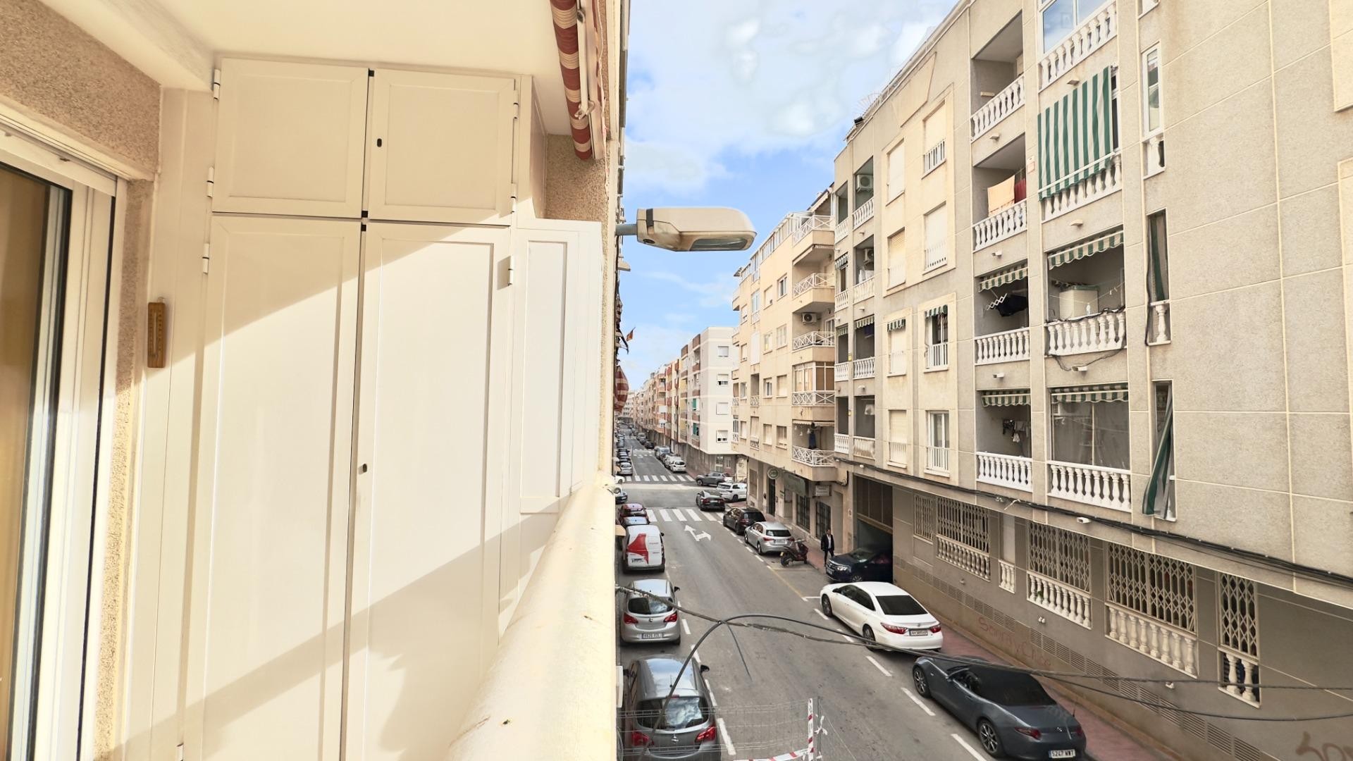 Resale - Wohnung Appartement -
Torrevieja - Centro