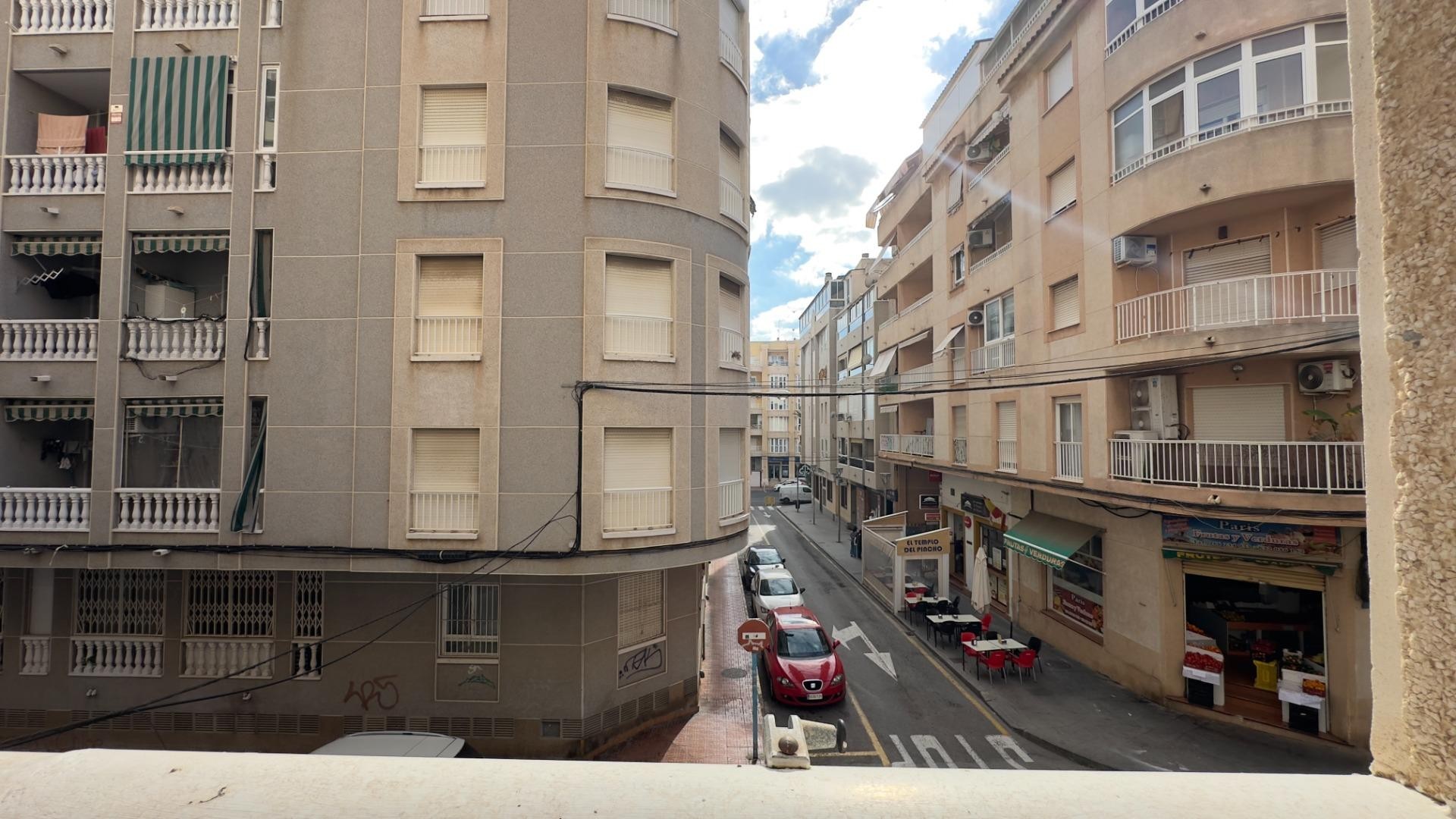 Resale - Wohnung Appartement -
Torrevieja - Centro