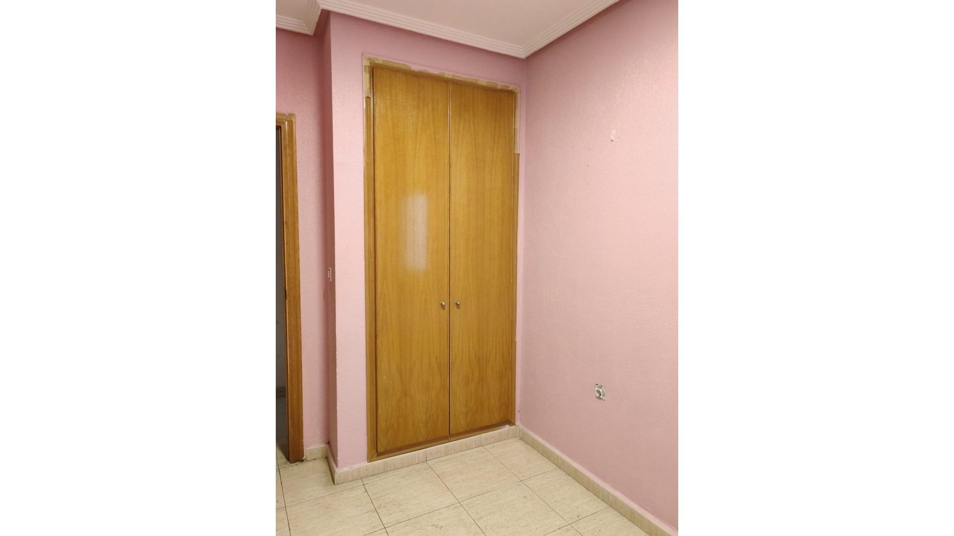 Resale - Wohnung Appartement -
Torrevieja - Centro