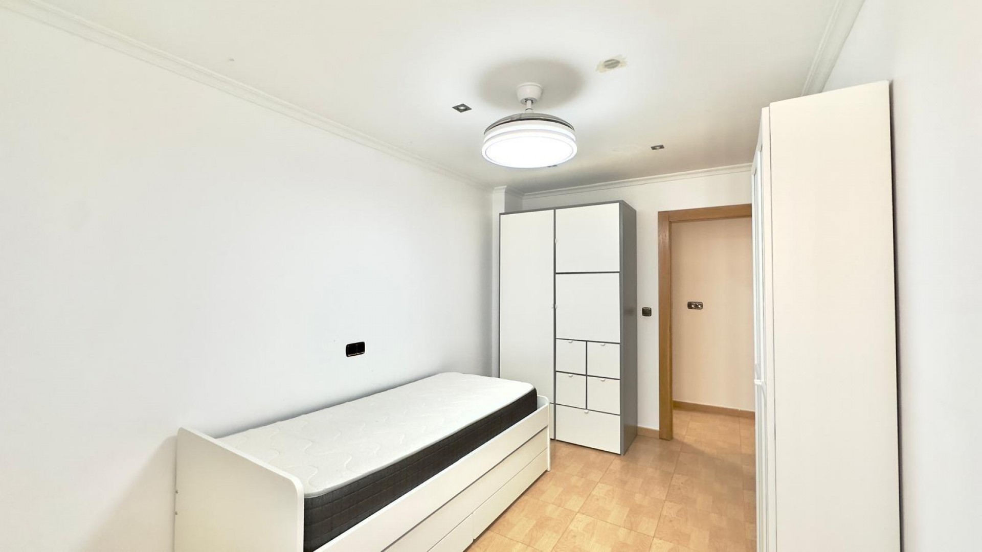 Resale - Wohnung Appartement -
Torrevieja - Centro