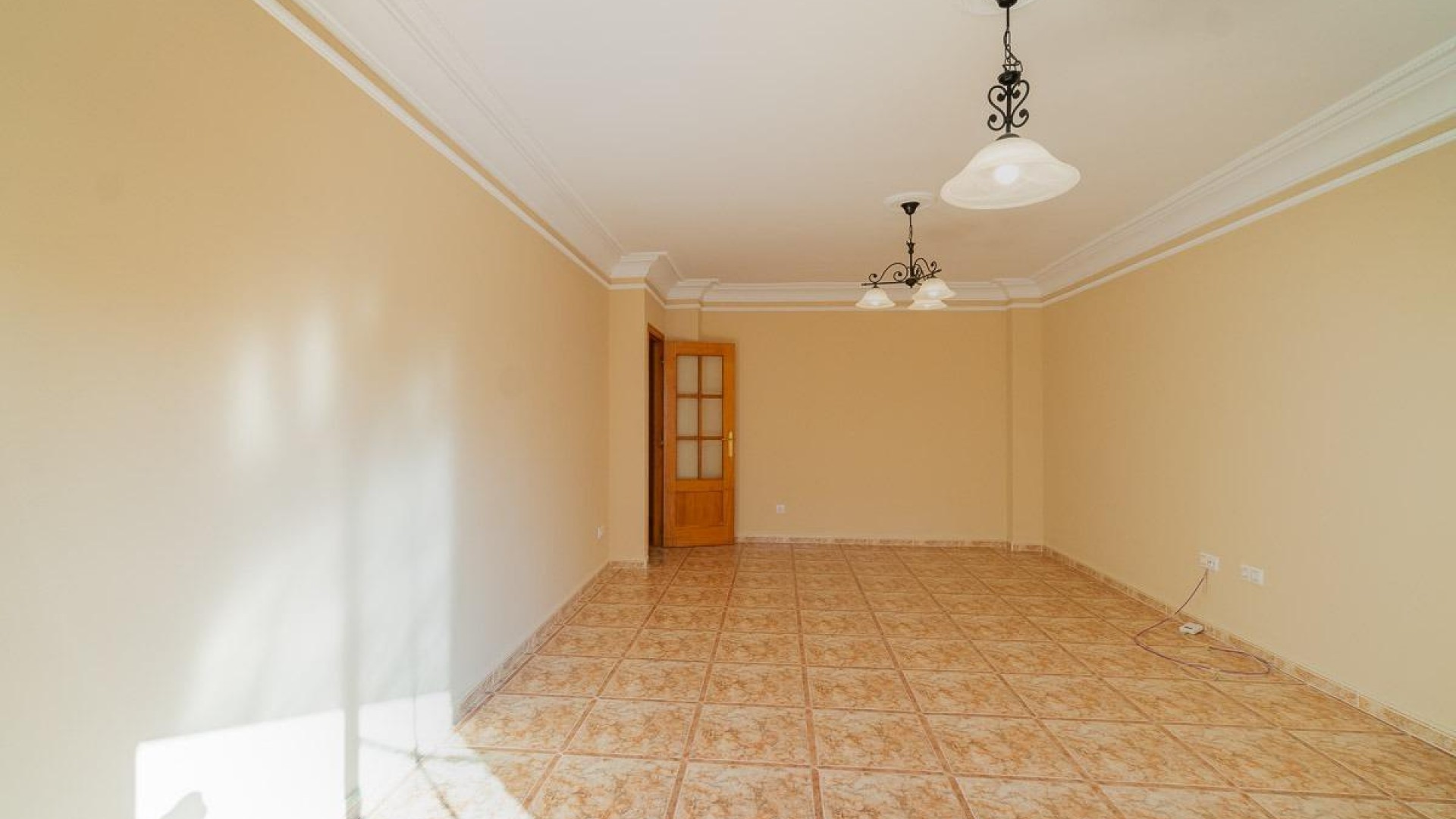 Resale - Wohnung Appartement -
Torrevieja - Centro
