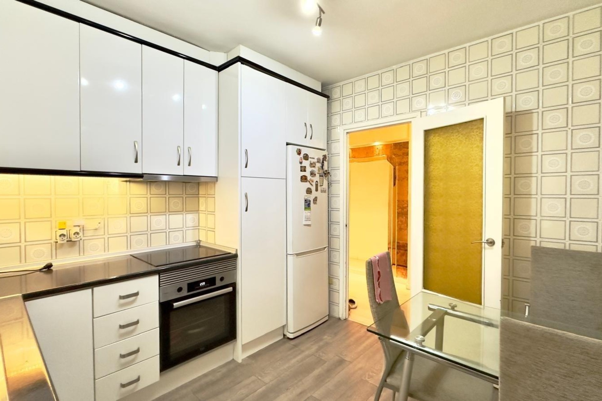 Resale - Wohnung Appartement -
Torrevieja - Centro