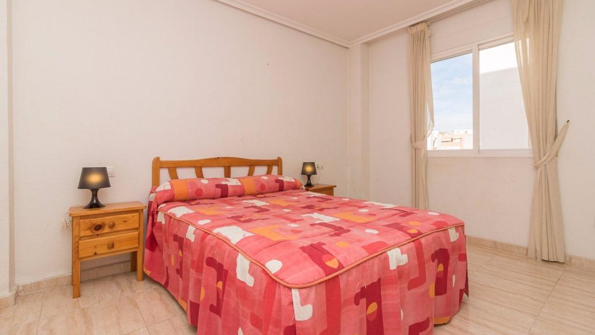 Resale - Wohnung Appartement -
Torrevieja - Centro
