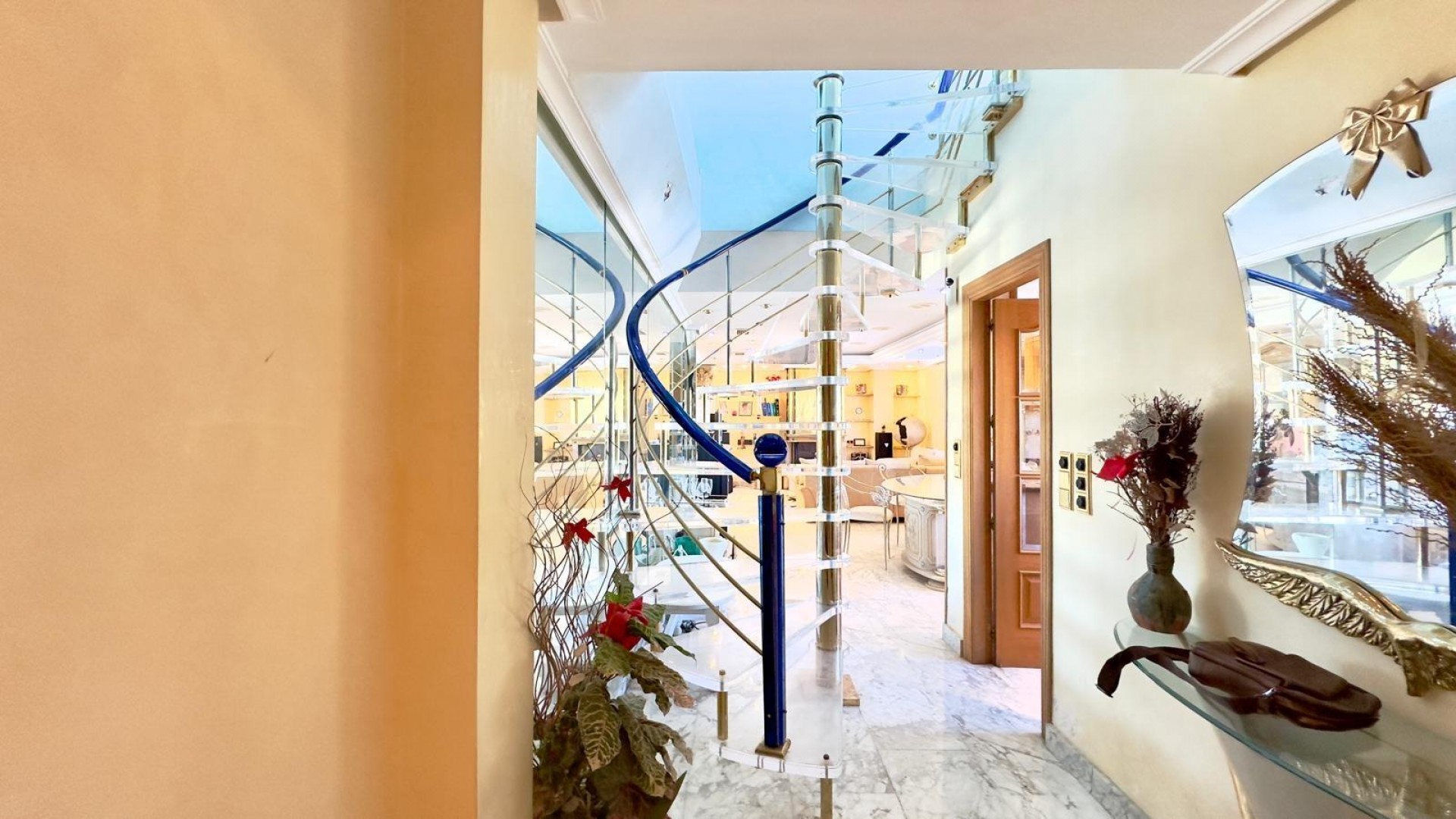 Resale - Wohnung Appartement -
Torrevieja - Centro