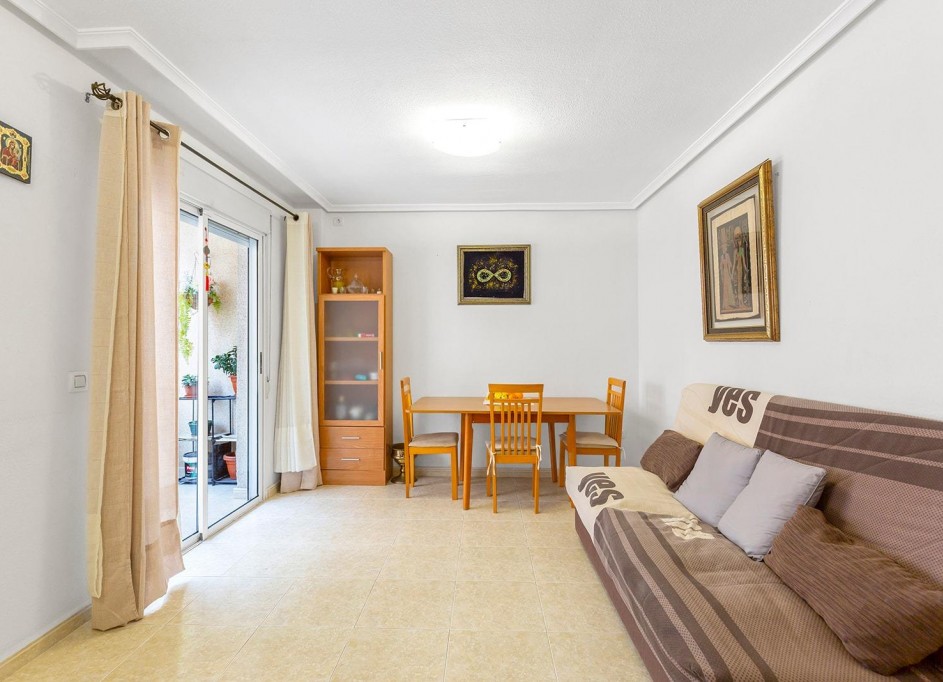 Resale - Wohnung Appartement -
Torrevieja - Centro