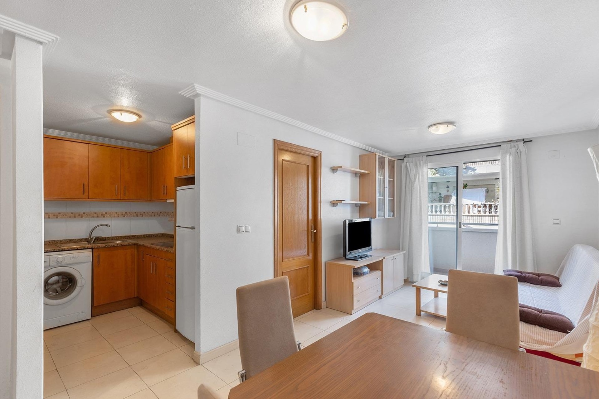 Resale - Wohnung / Appartement -
Torrevieja - Centro