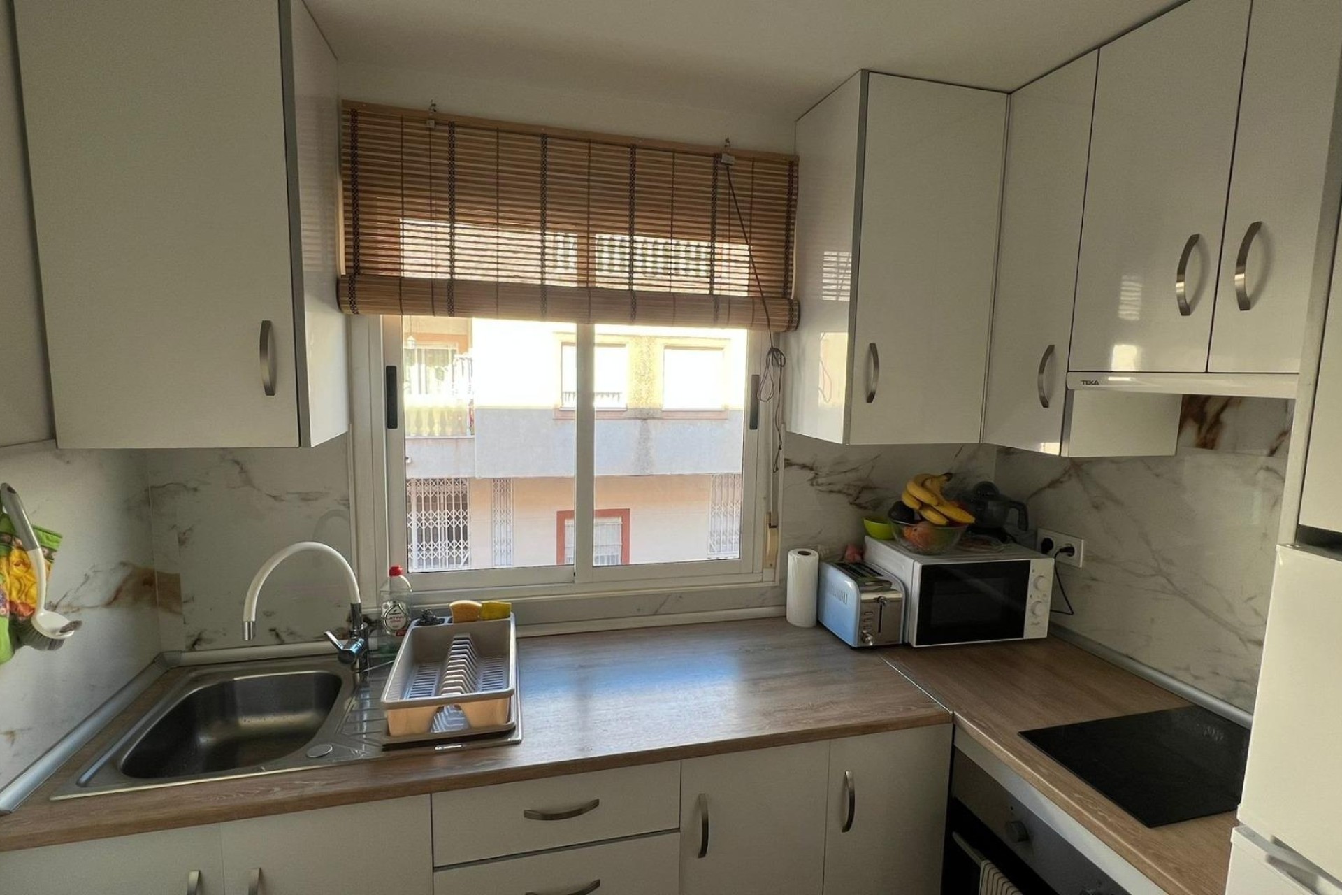 Resale - Wohnung / Appartement -
Torrevieja - Centro