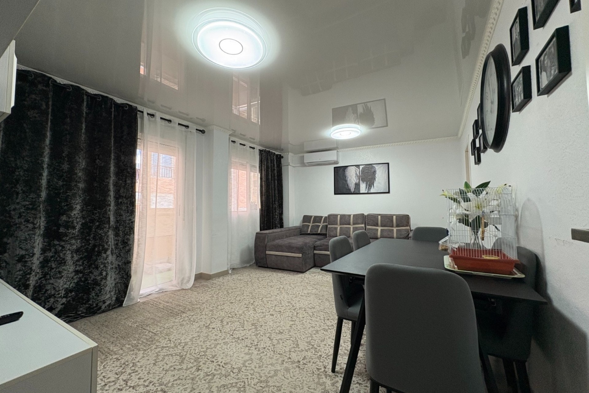 Resale - Wohnung / Appartement -
Torrevieja - Centro