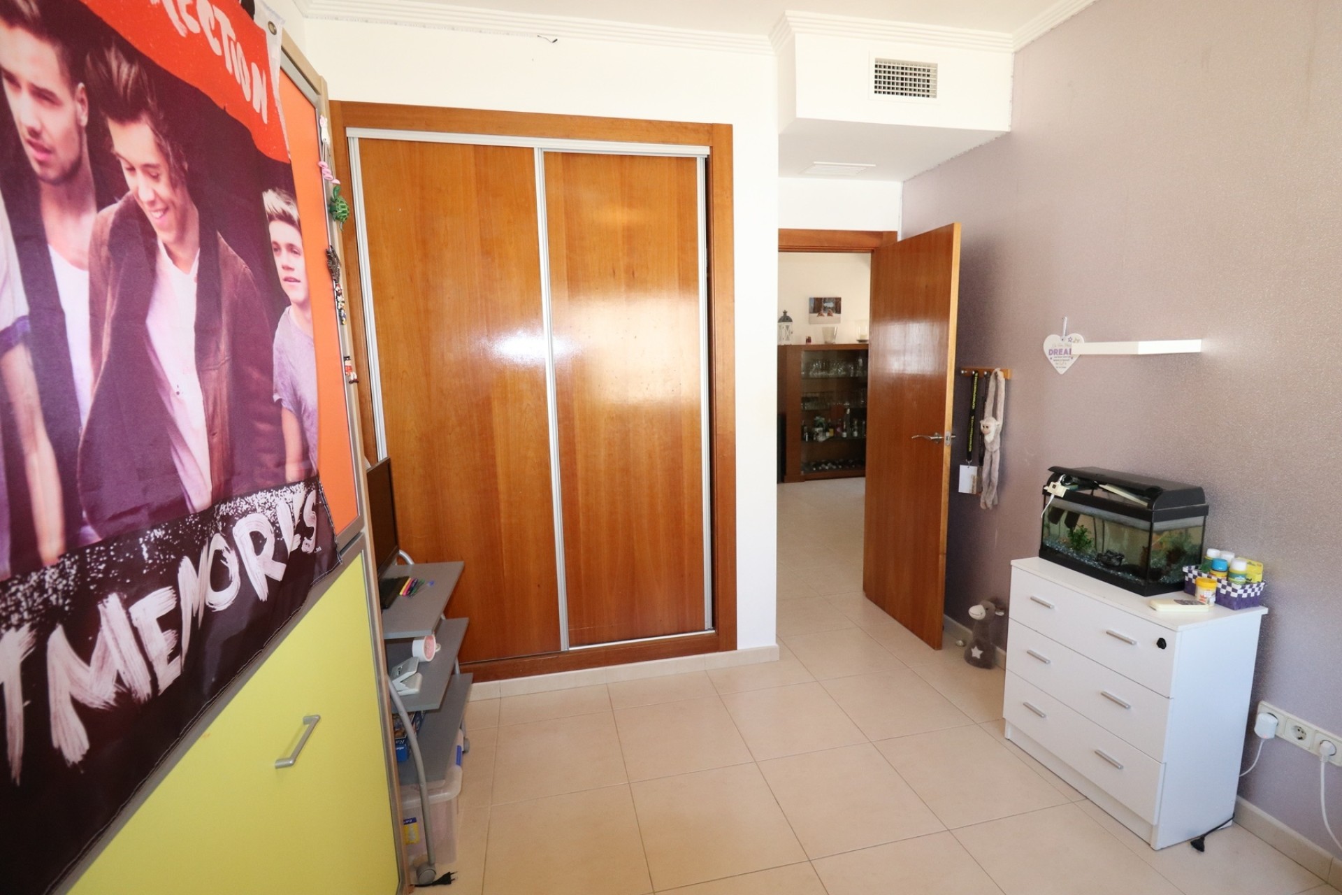 Resale - Wohnung / Appartement -
Torrevieja - Centro