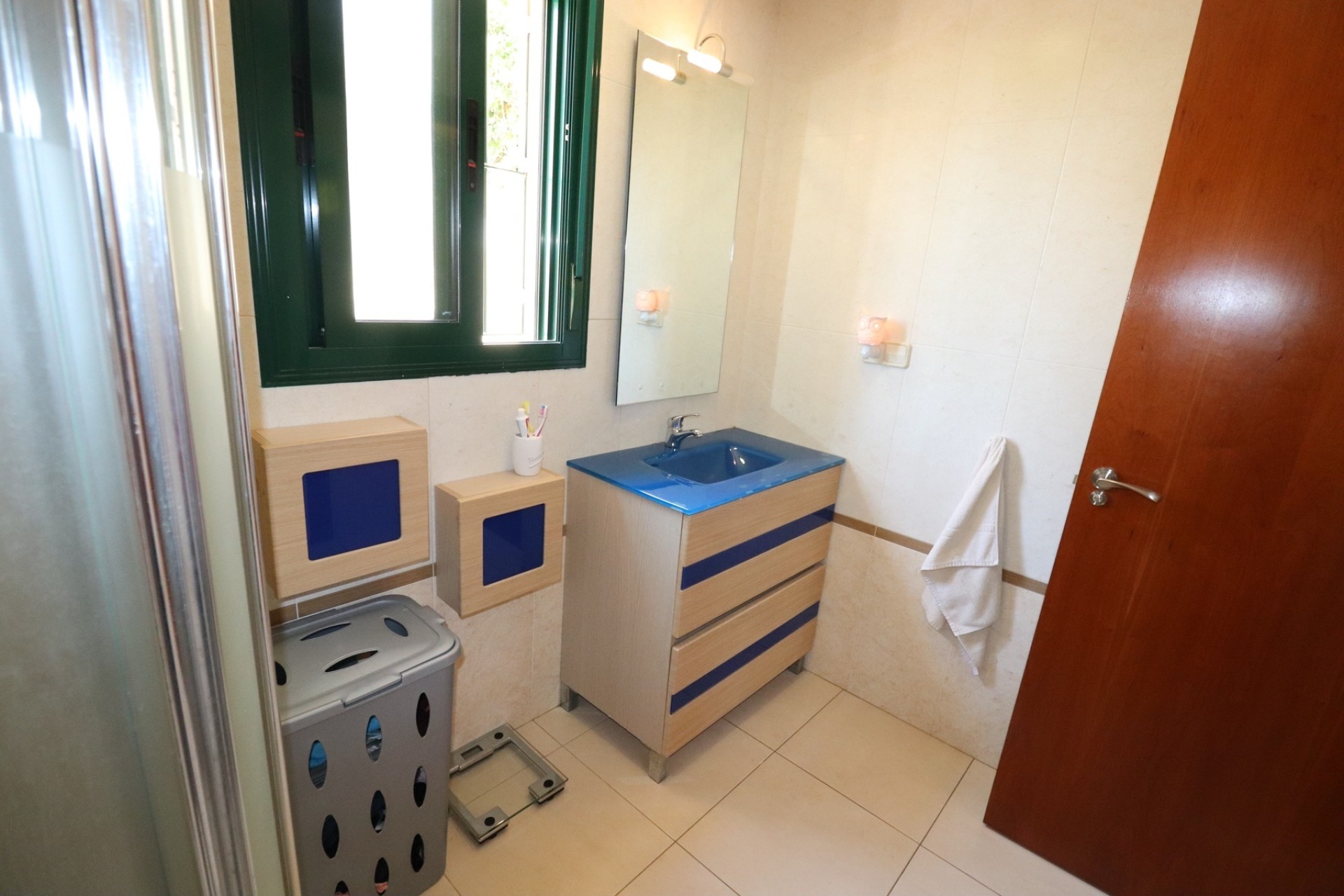 Resale - Wohnung / Appartement -
Torrevieja - Centro