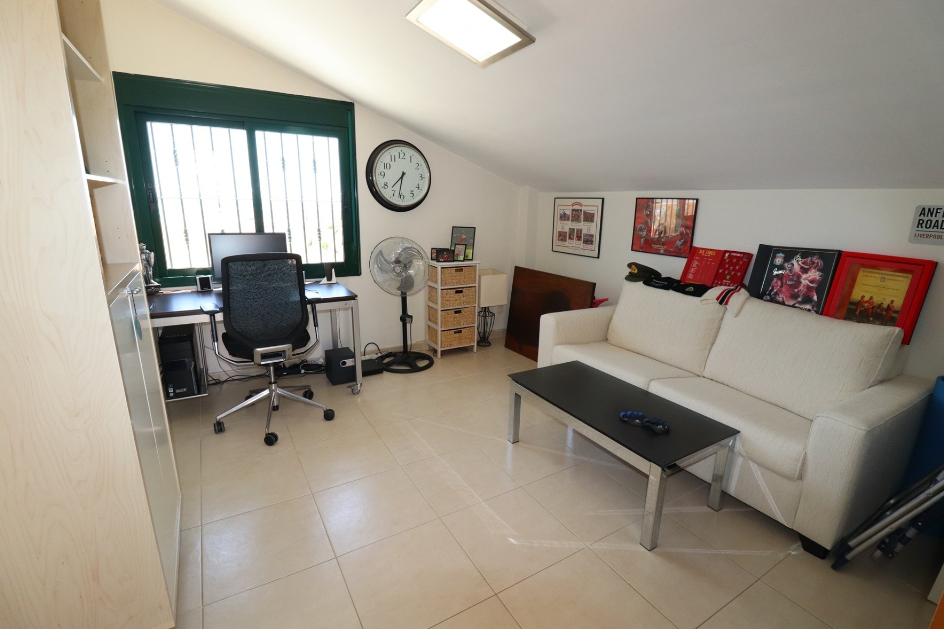 Resale - Wohnung / Appartement -
Torrevieja - Centro