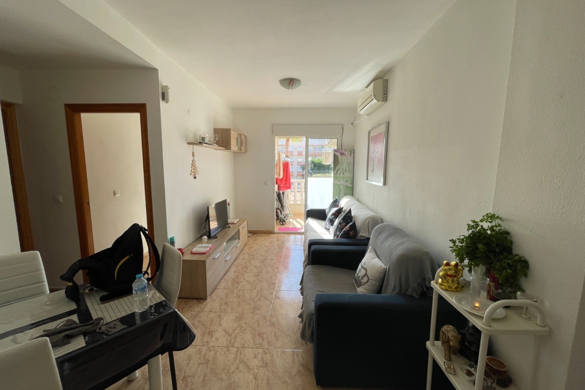 Resale - Wohnung / Appartement -
Torrevieja - Comunidad Valenciana