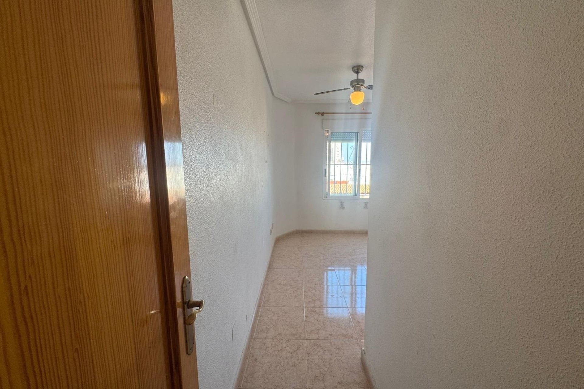 Resale - Wohnung / Appartement -
Torrevieja - Costa Blanca