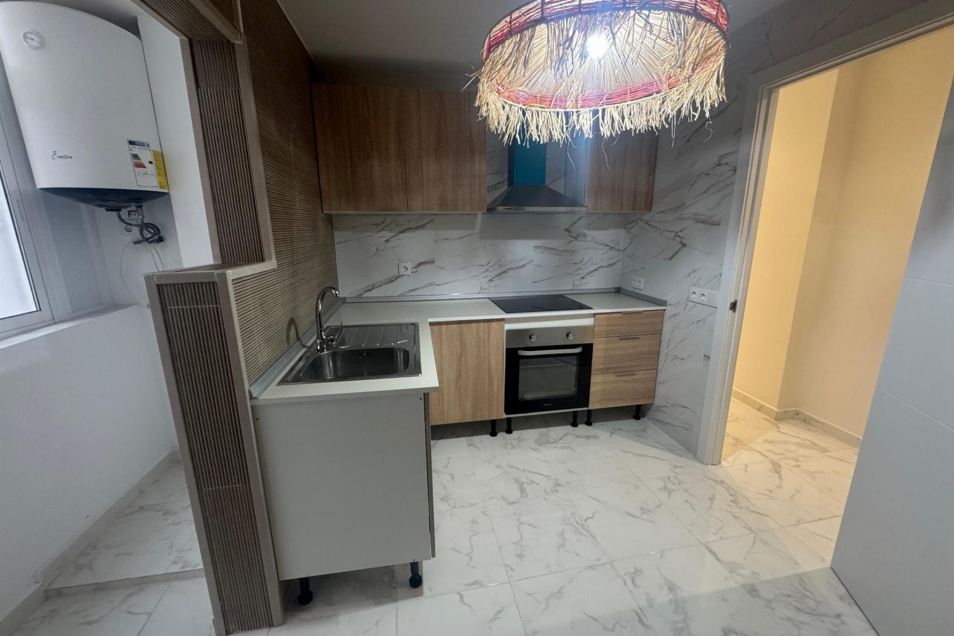 Resale - Wohnung / Appartement -
Torrevieja - Costa Blanca