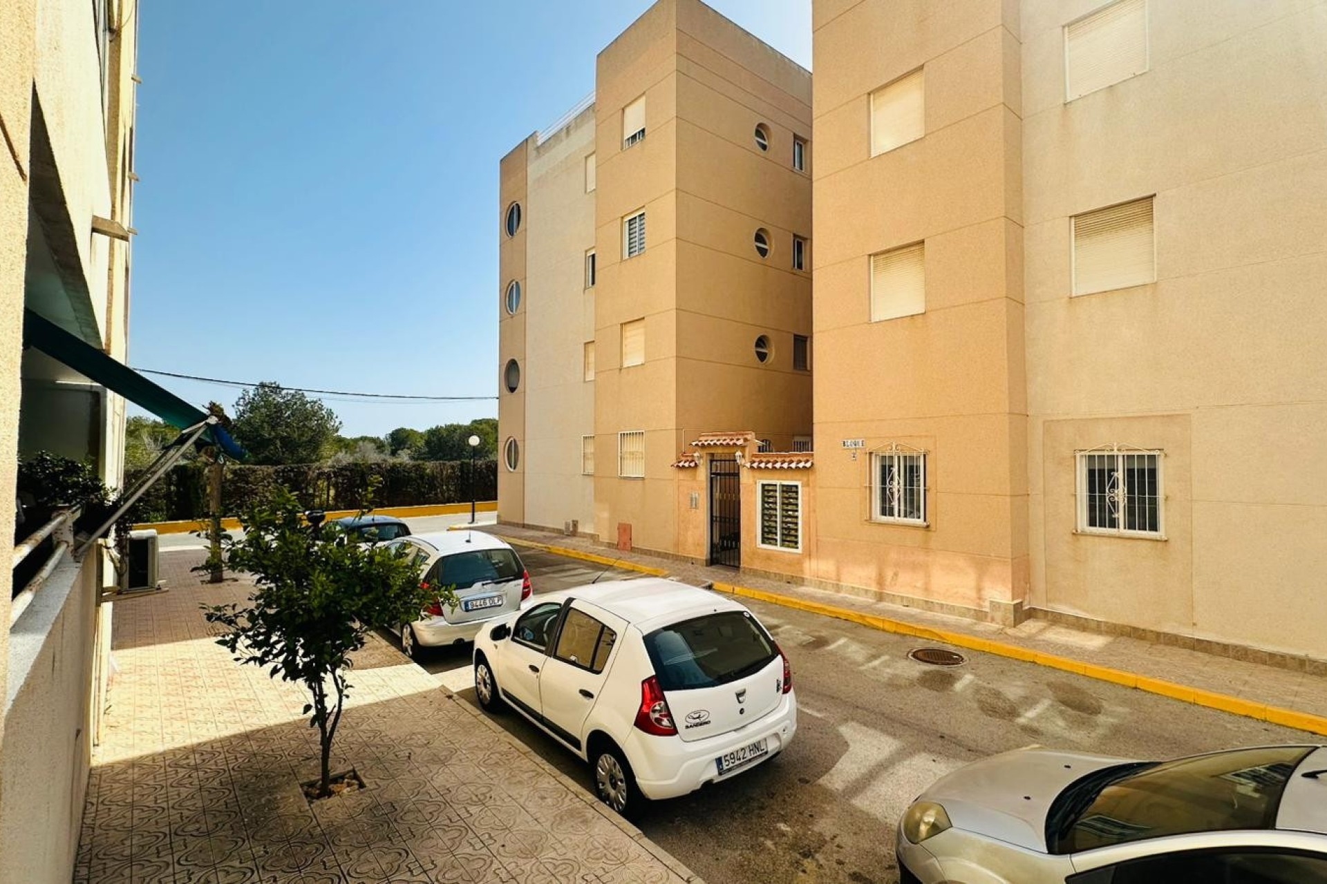Resale - Wohnung / Appartement -
Torrevieja - Costa Blanca