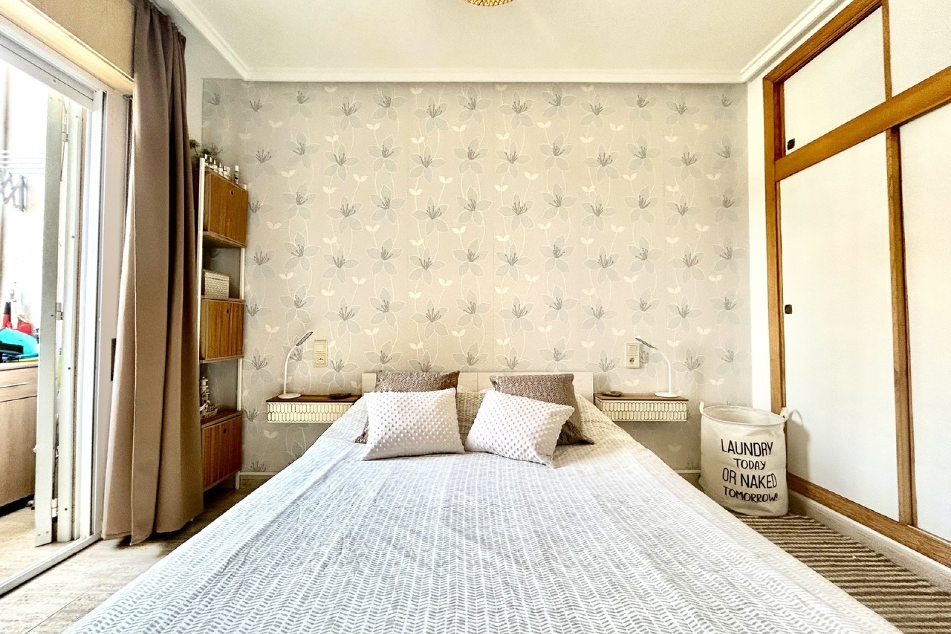 Resale - Wohnung / Appartement -
Torrevieja - Costa Blanca