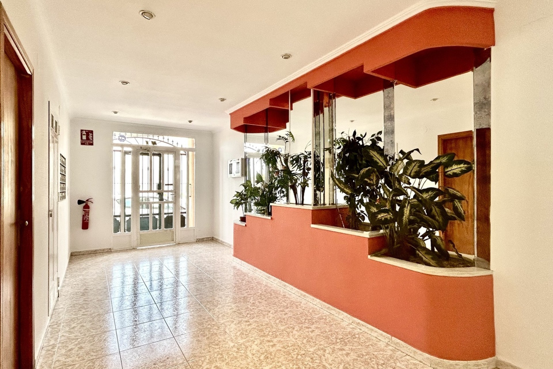 Resale - Wohnung / Appartement -
Torrevieja - Costa Blanca