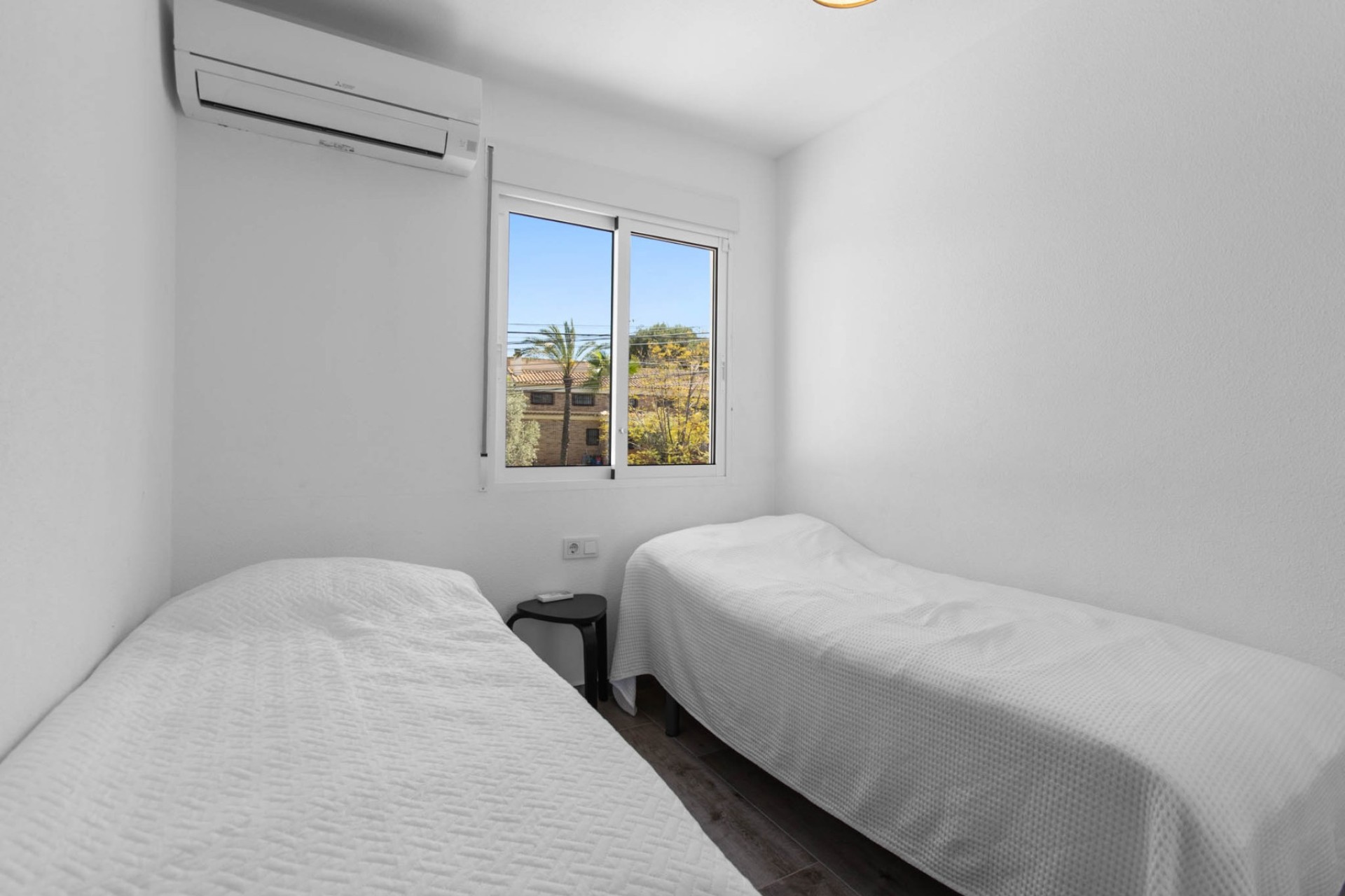 Resale - Wohnung / Appartement -
Torrevieja - Costa Blanca