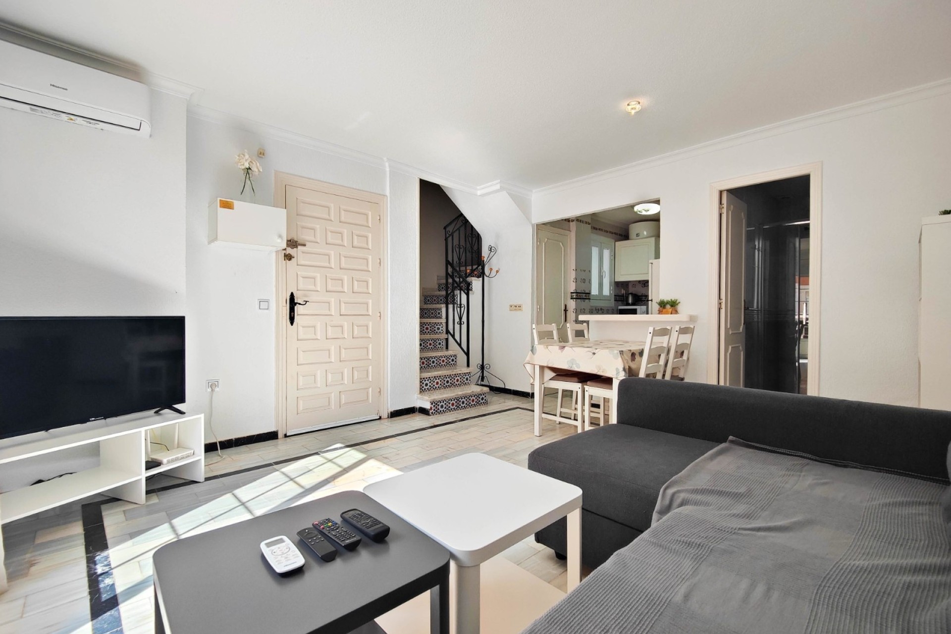 Resale - Wohnung / Appartement -
Torrevieja - Costa Blanca