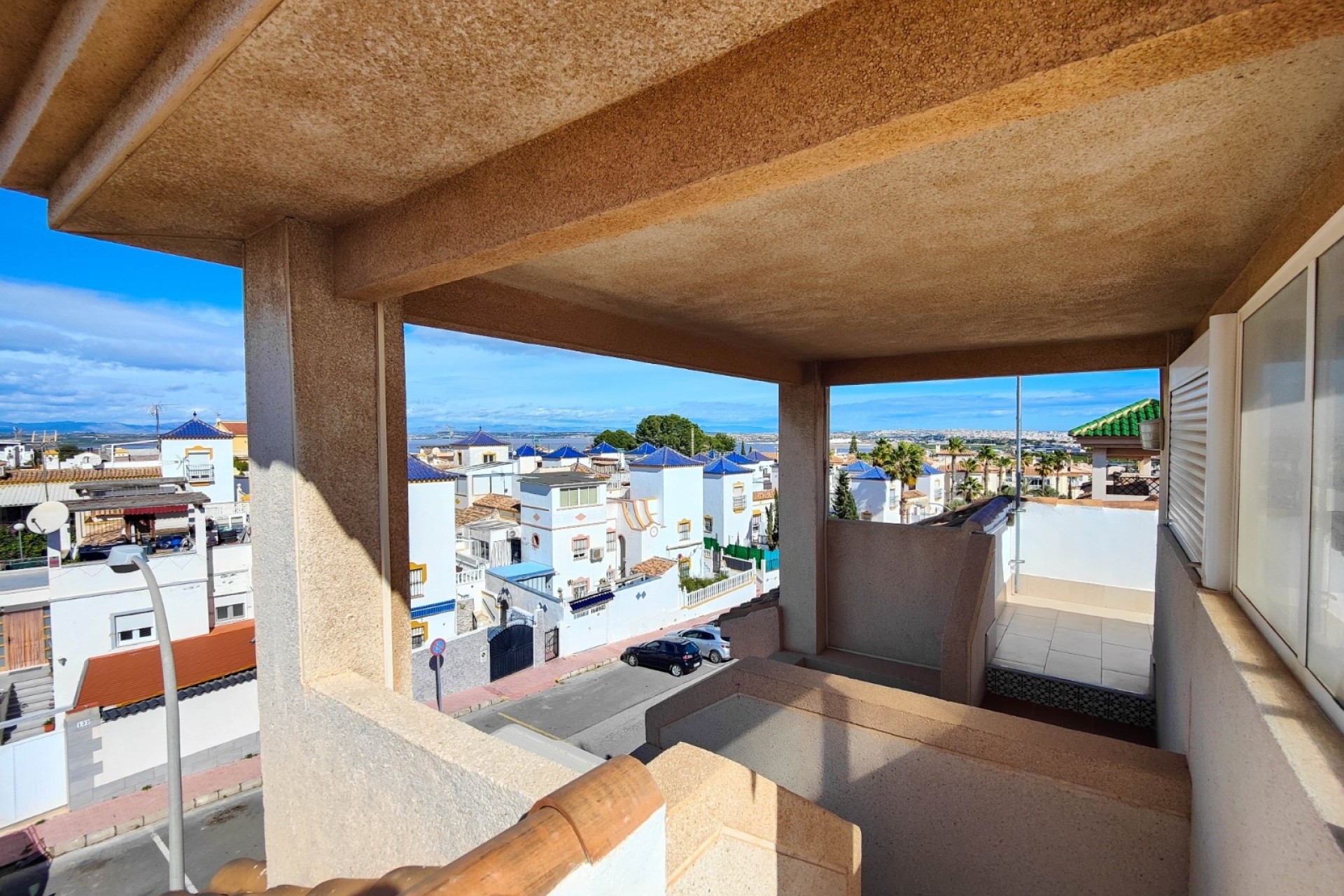 Resale - Wohnung / Appartement -
Torrevieja - Costa Blanca