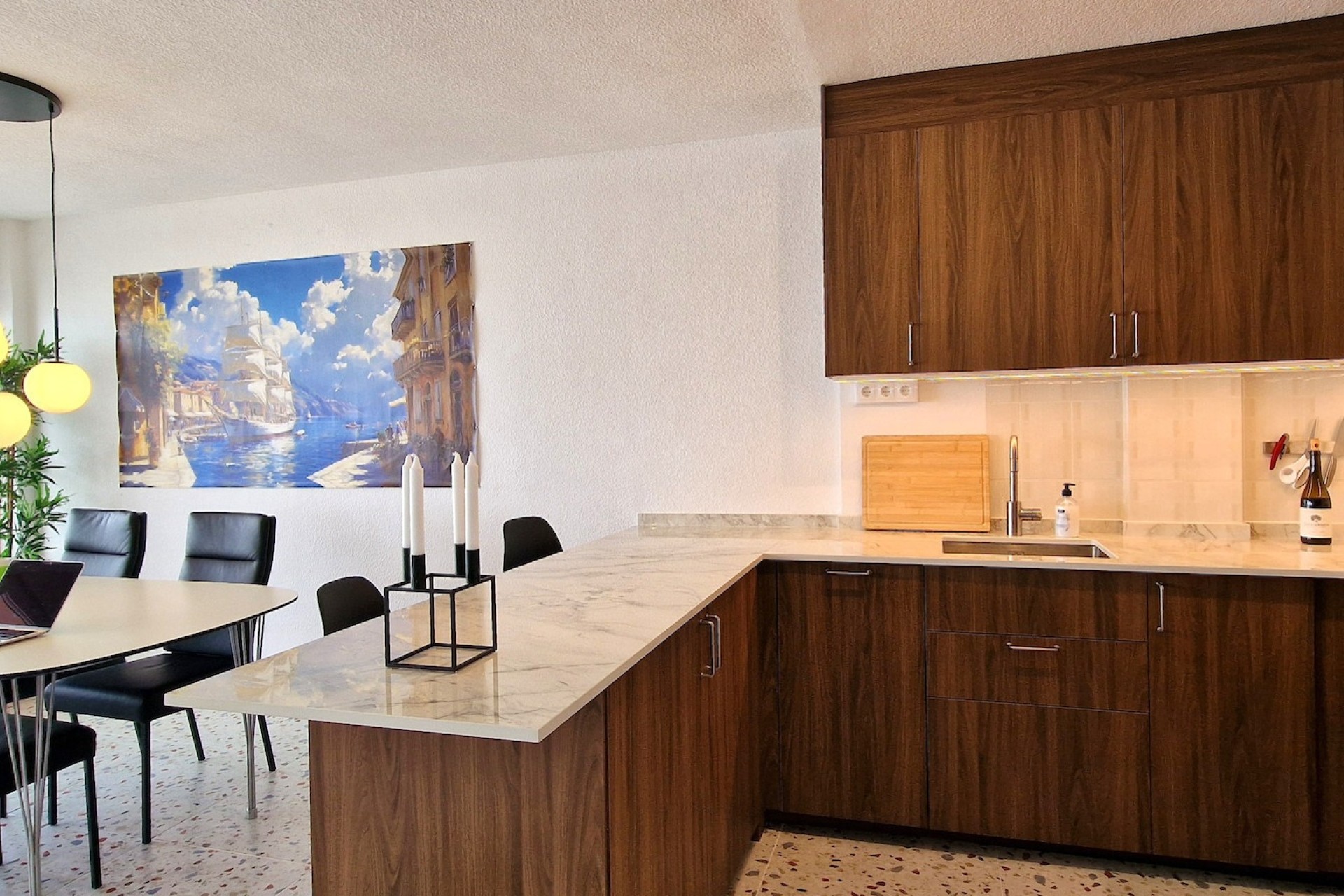 Resale - Wohnung / Appartement -
Torrevieja - Costa Blanca
