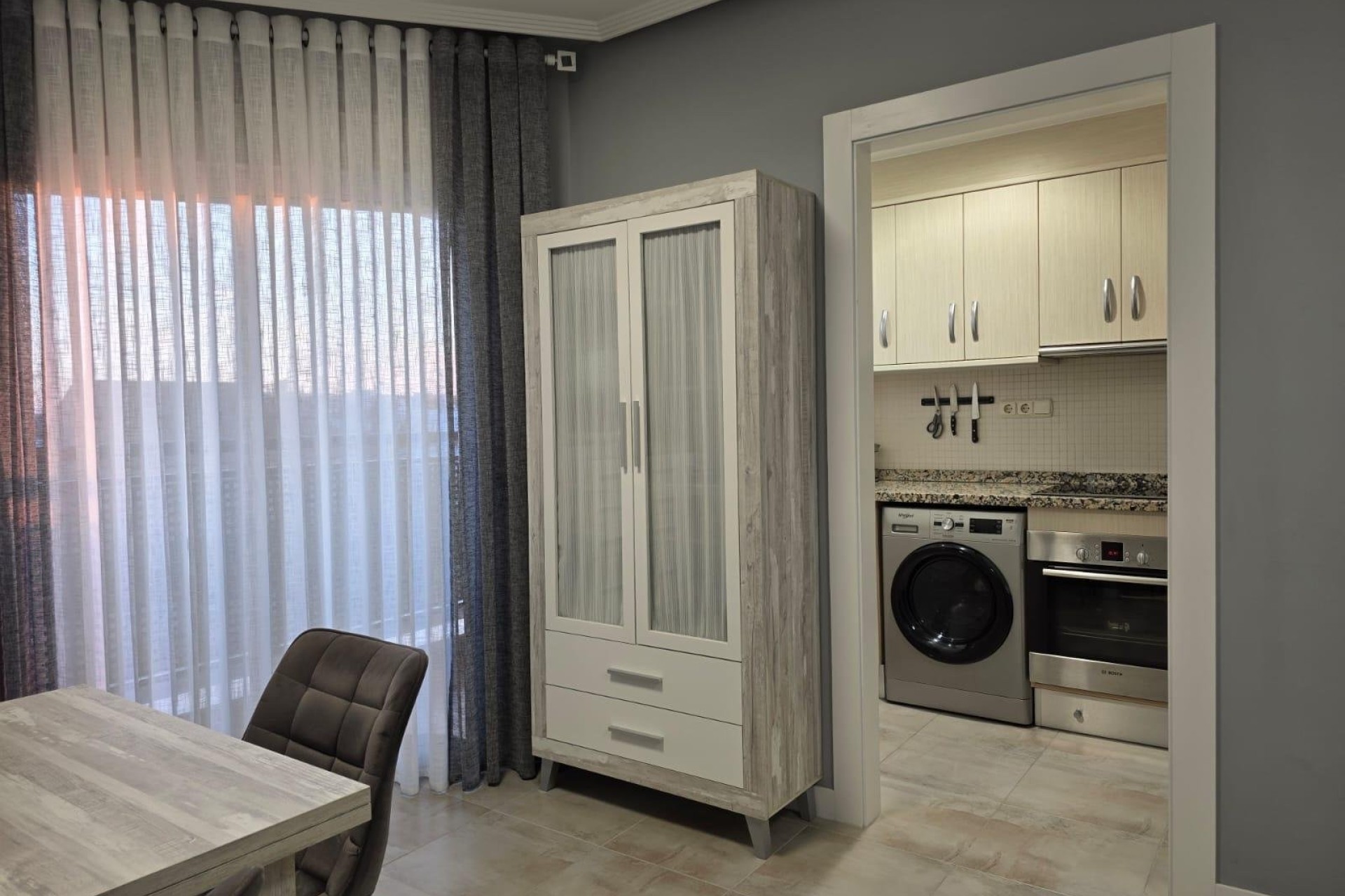 Resale - Wohnung / Appartement -
Torrevieja - Costa Blanca