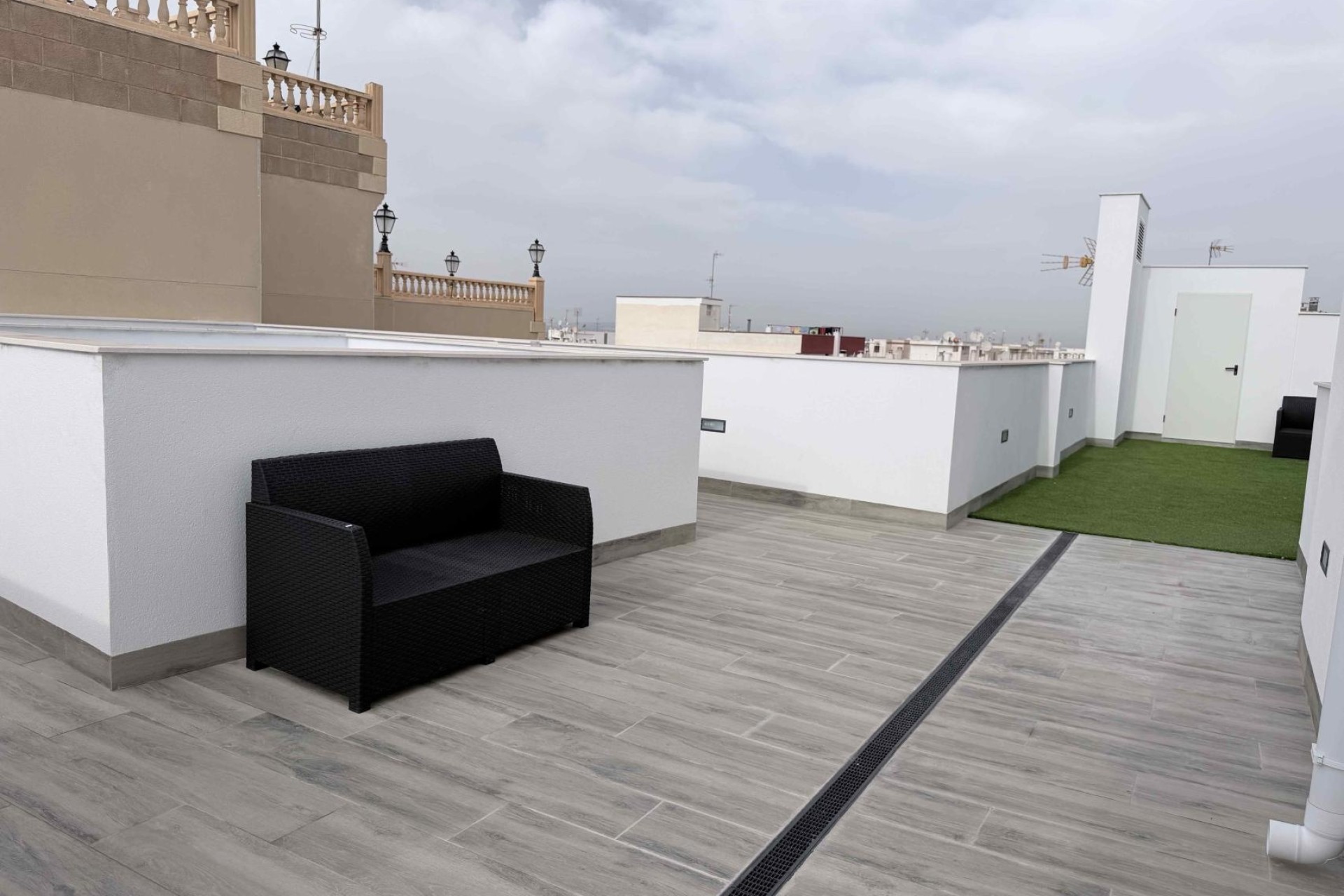 Resale - Wohnung / Appartement -
Torrevieja - Costa Blanca