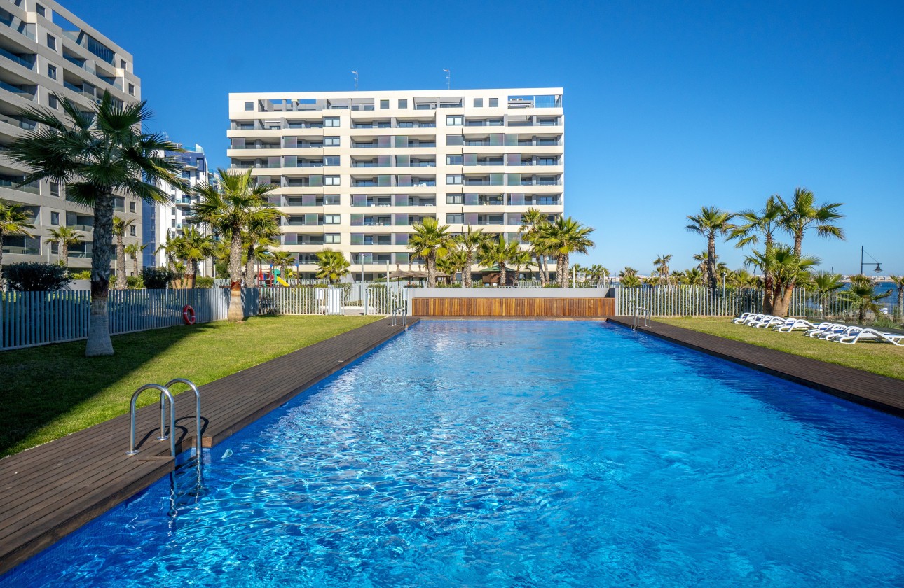 Resale - Wohnung / Appartement -
Torrevieja - Costa Blanca