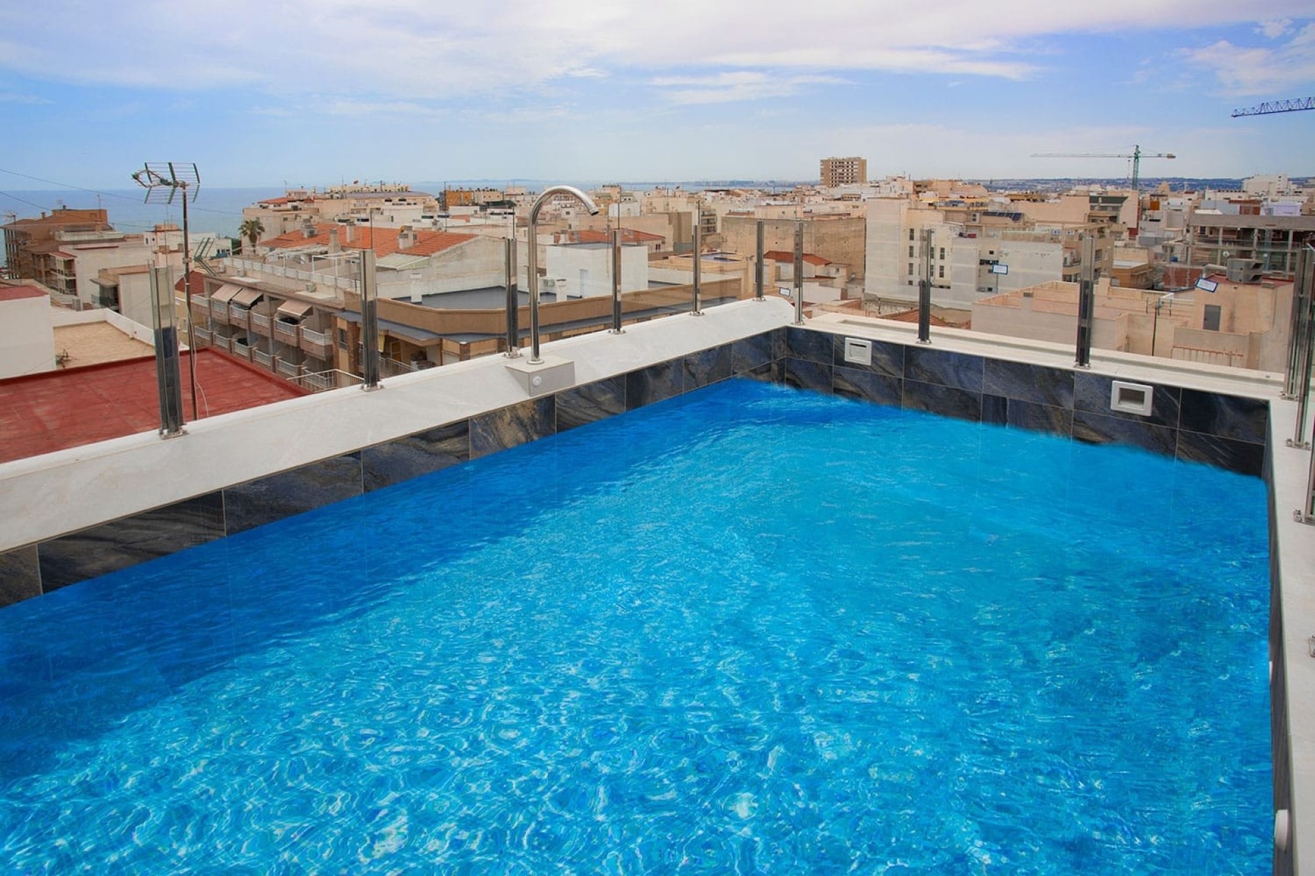 Resale - Wohnung / Appartement -
Torrevieja - Costa Blanca