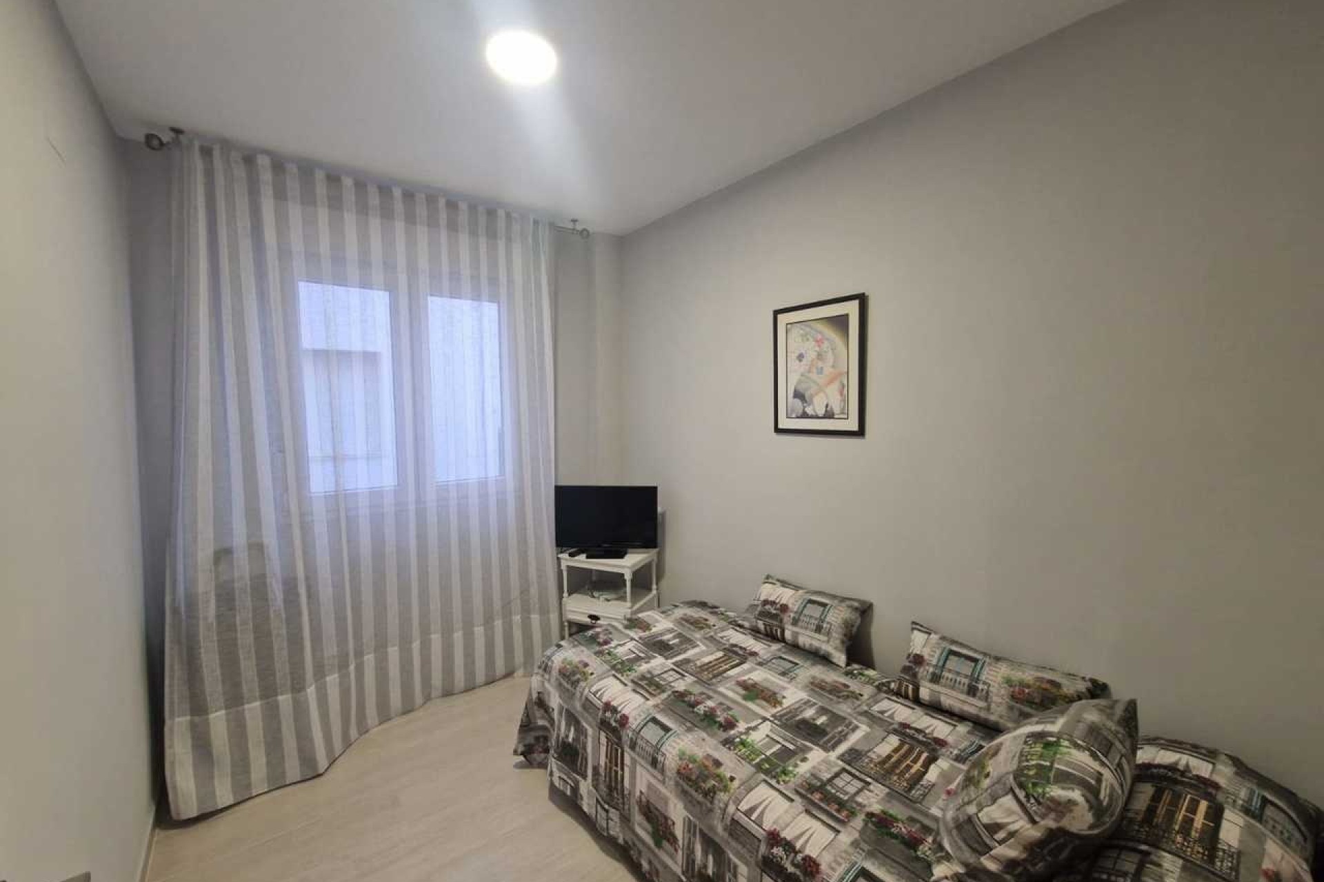 Resale - Wohnung / Appartement -
Torrevieja - Costa Blanca