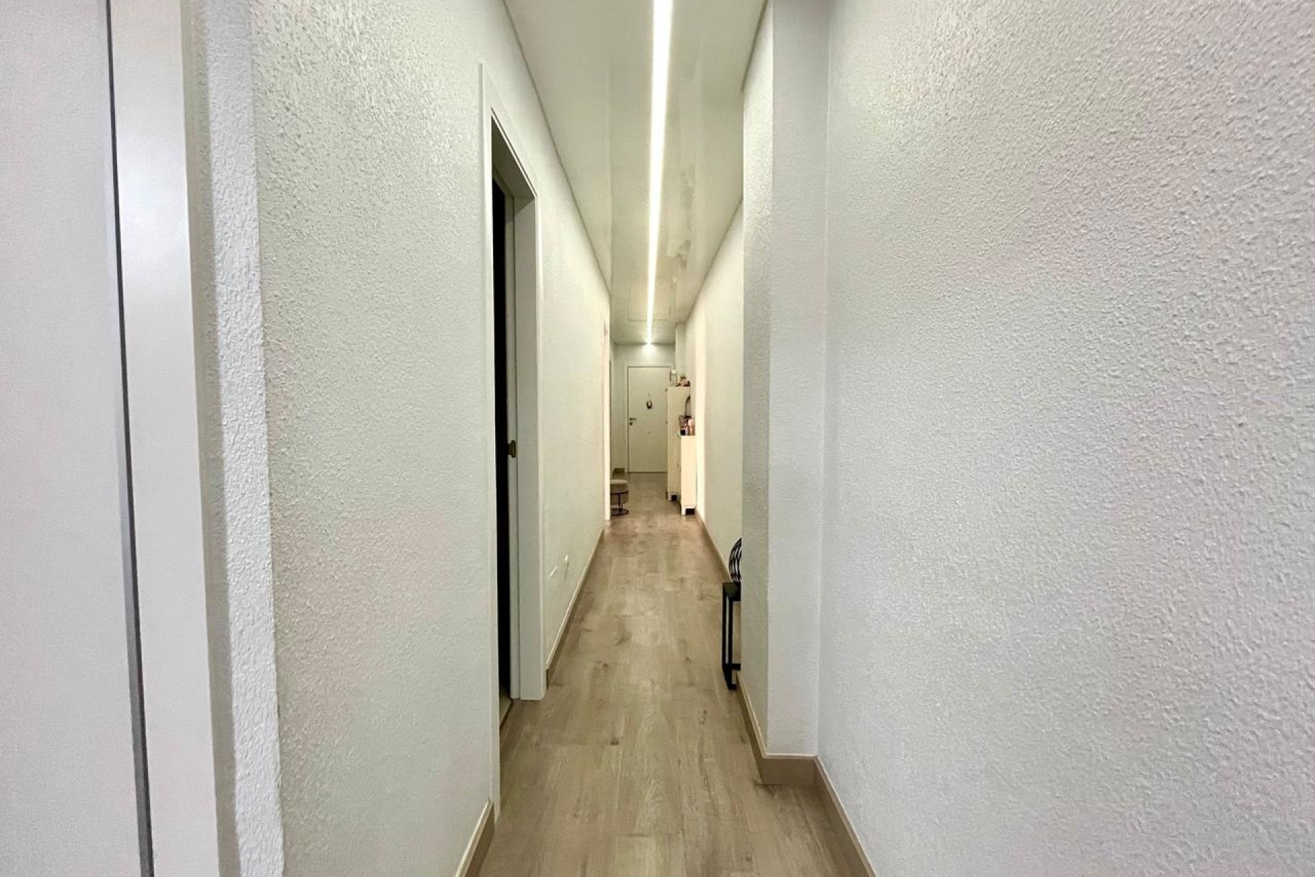 Resale - Wohnung / Appartement -
Torrevieja - Costa Blanca