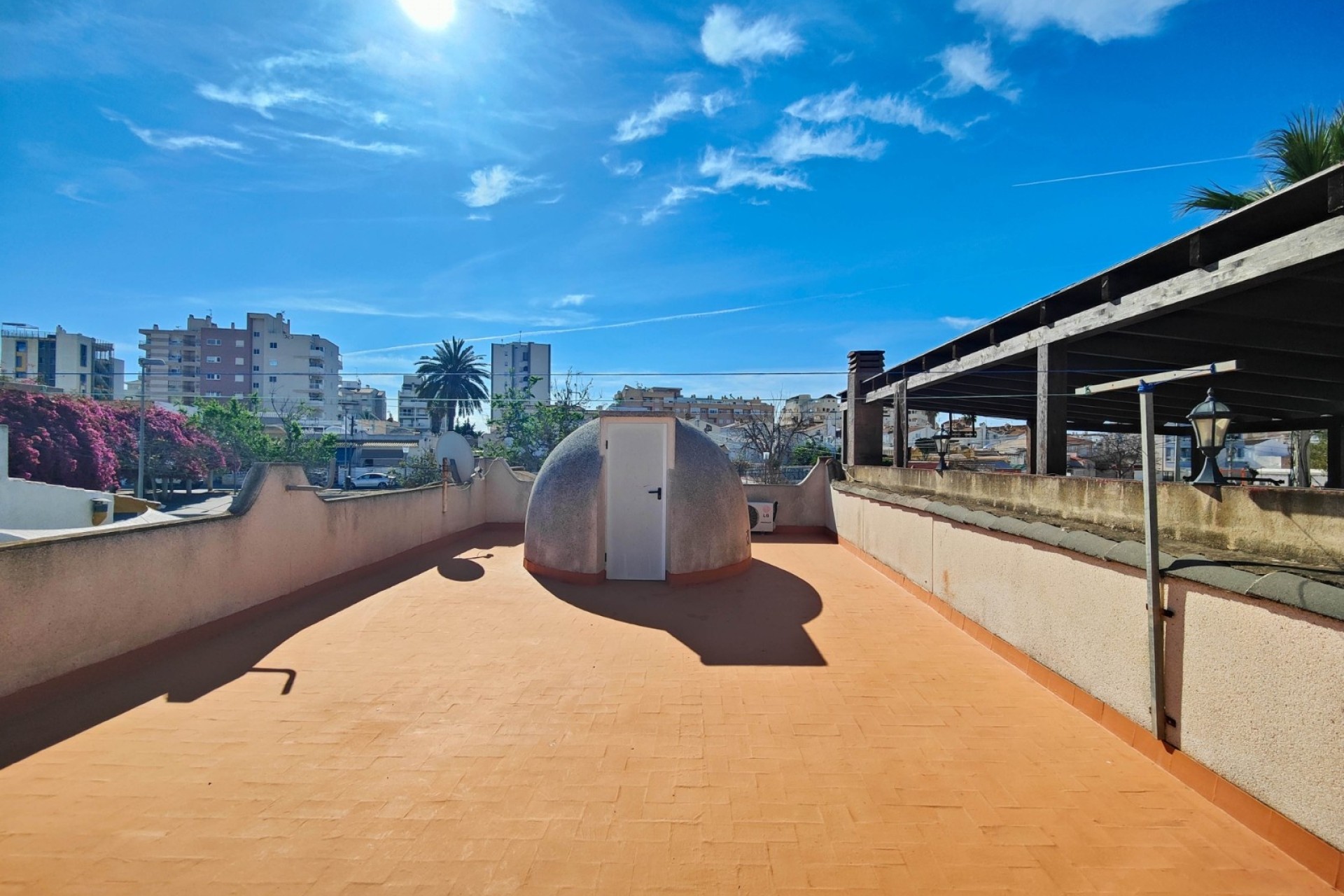 Resale - Wohnung / Appartement -
Torrevieja - Costa Blanca