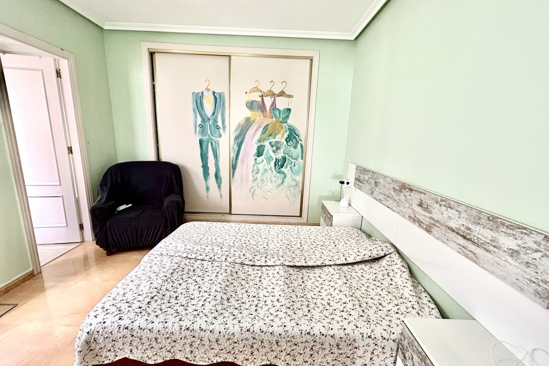 Resale - Wohnung / Appartement -
Torrevieja - Costa Blanca