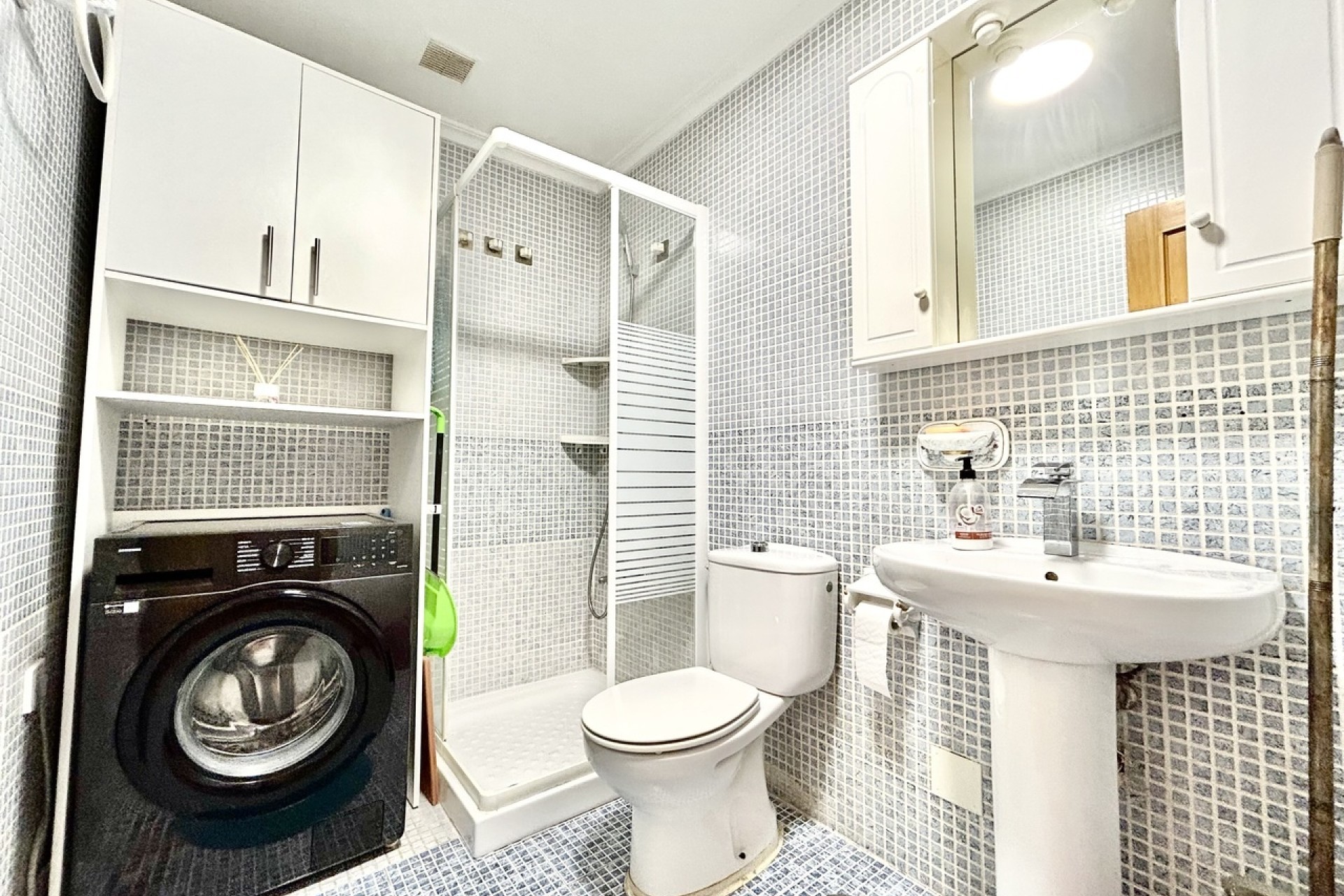 Resale - Wohnung / Appartement -
Torrevieja - Costa Blanca