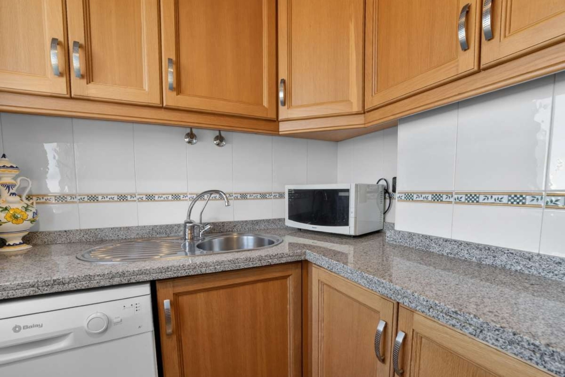 Resale - Wohnung / Appartement -
Torrevieja - Costa Blanca