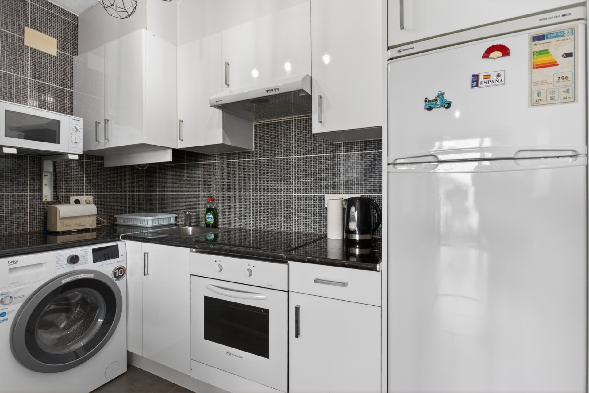 Resale - Wohnung / Appartement -
Torrevieja - Costa Blanca