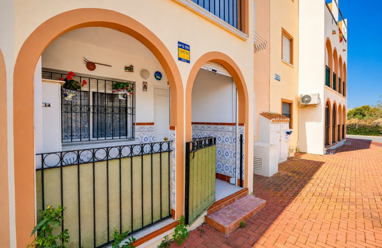 Resale - Wohnung / Appartement -
Torrevieja - Costa Blanca