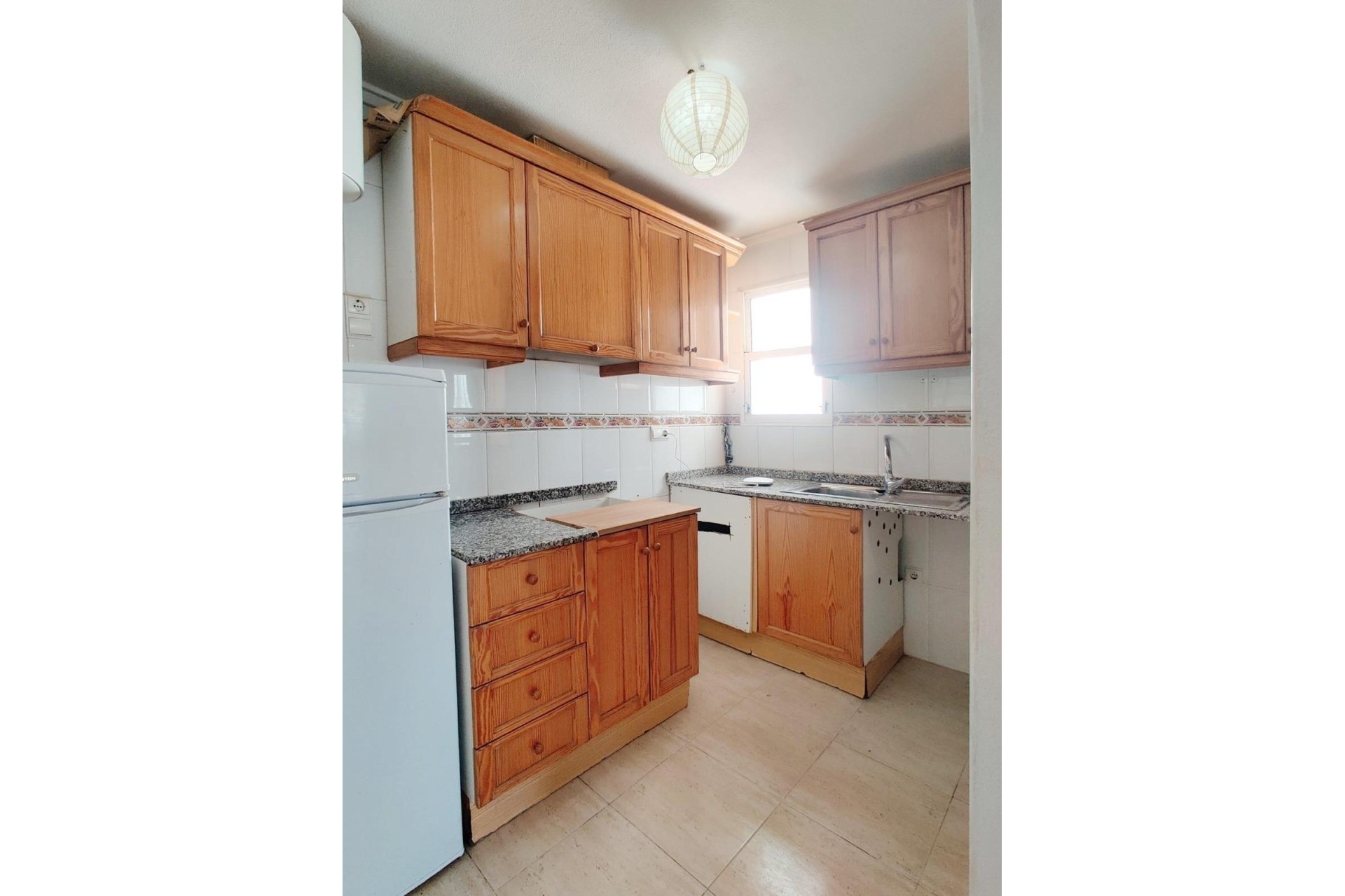 Resale - Wohnung / Appartement -
Torrevieja - Curva del Palangre
