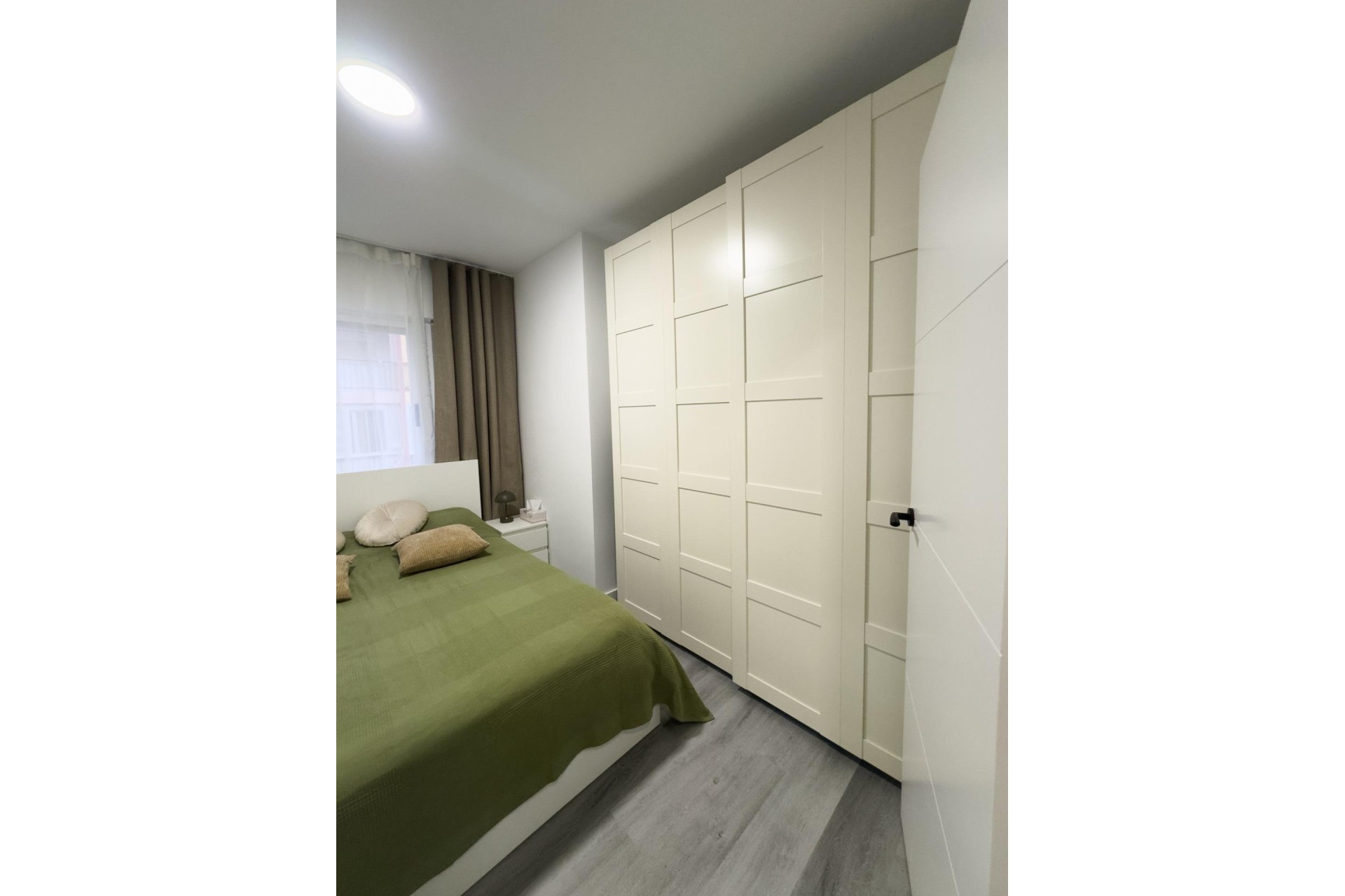 Resale - Wohnung / Appartement -
Torrevieja - Curva del Palangre