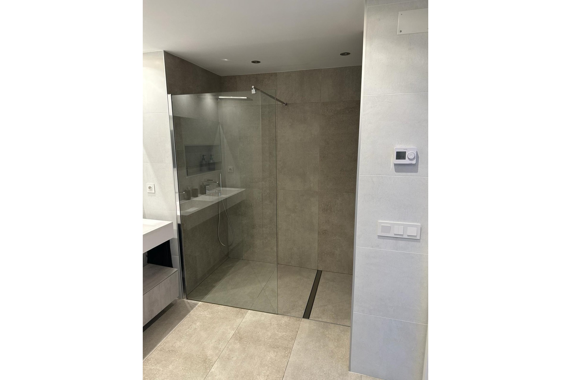Resale - Wohnung / Appartement -
Torrevieja - El Acequión - Los Náufragos