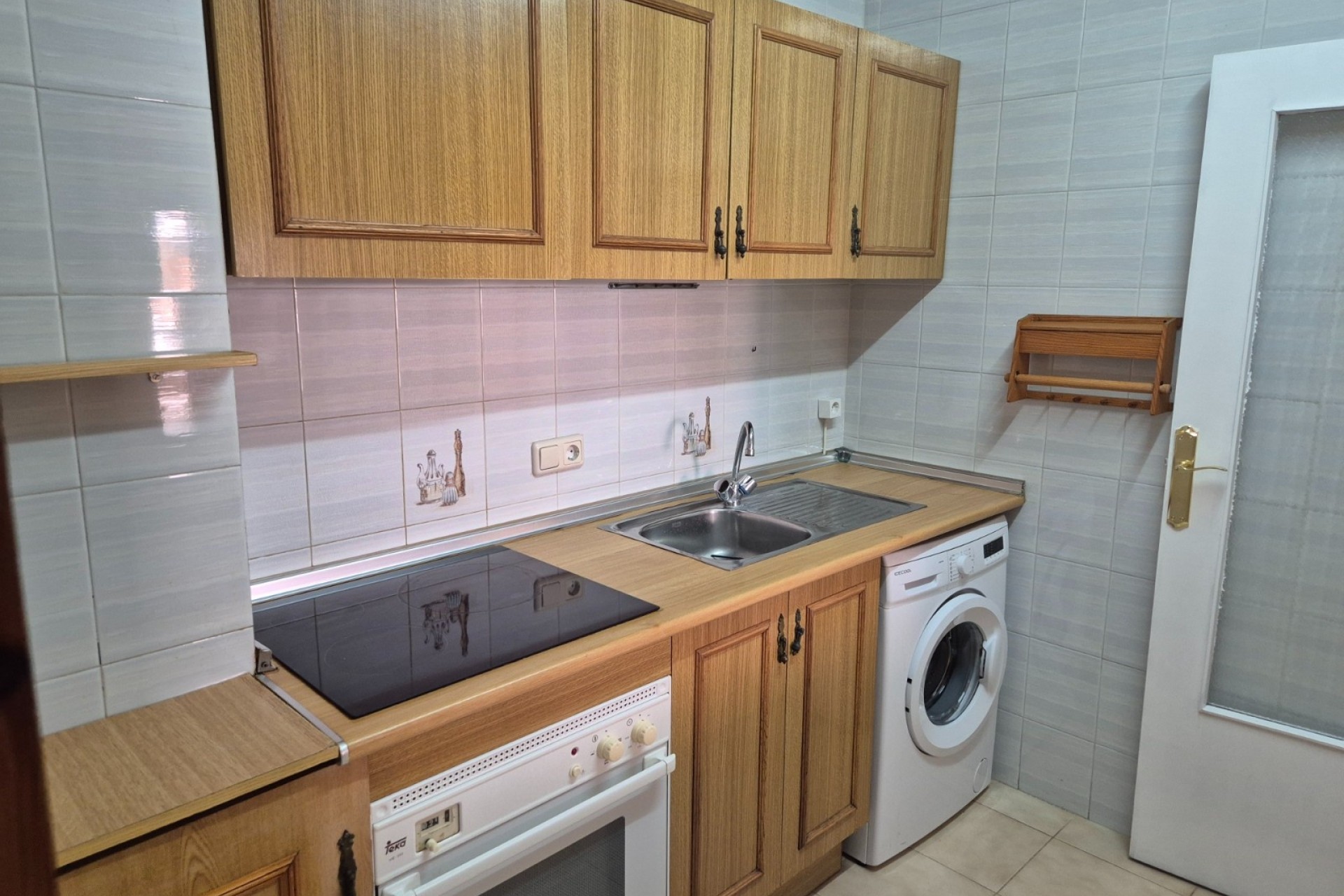 Resale - Wohnung / Appartement -
Torrevieja - El Acequión